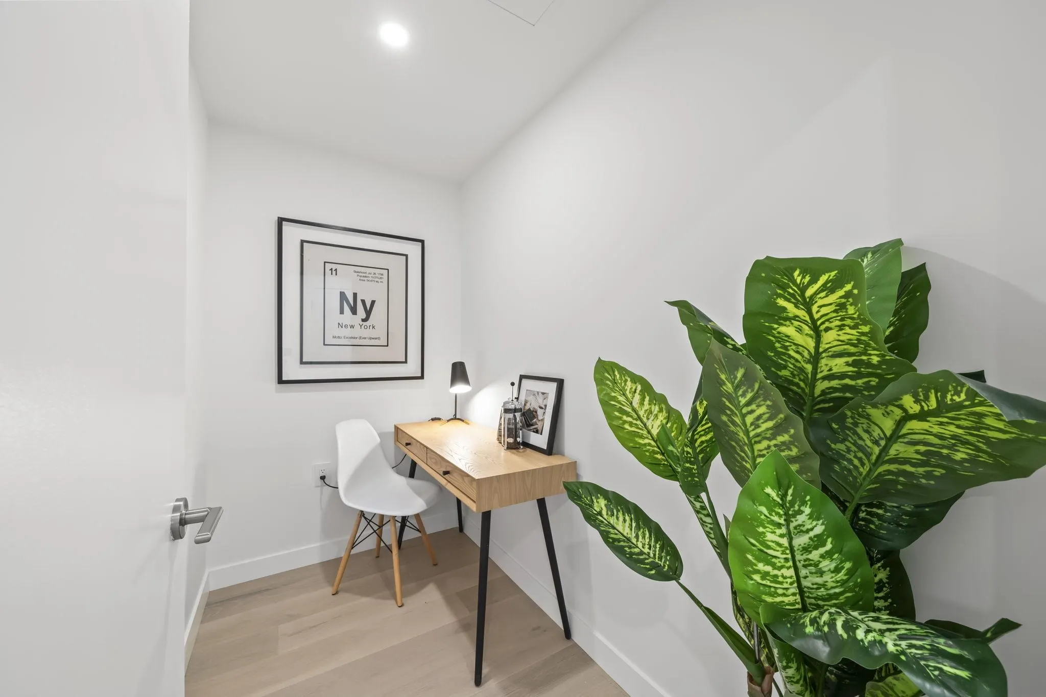 5212 Cambie Street #307