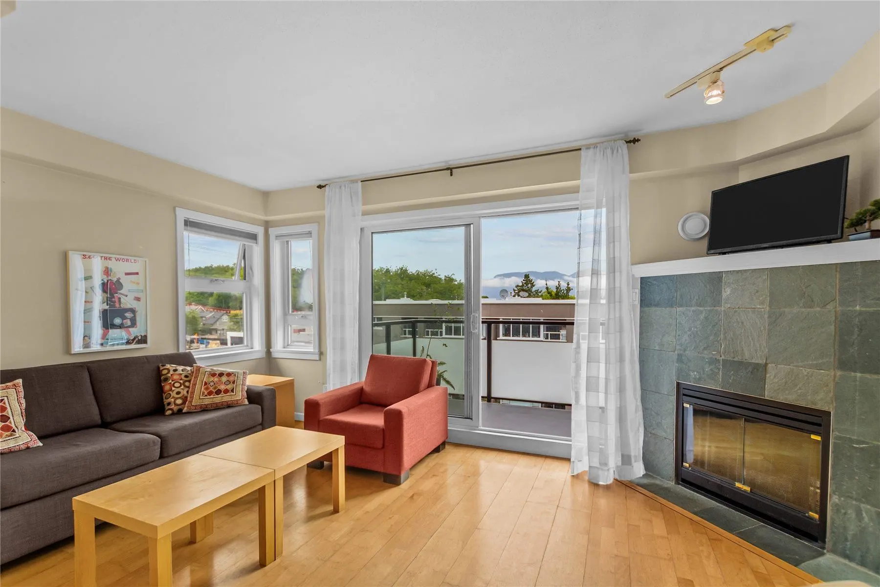 3788 W 10th Avenue #301