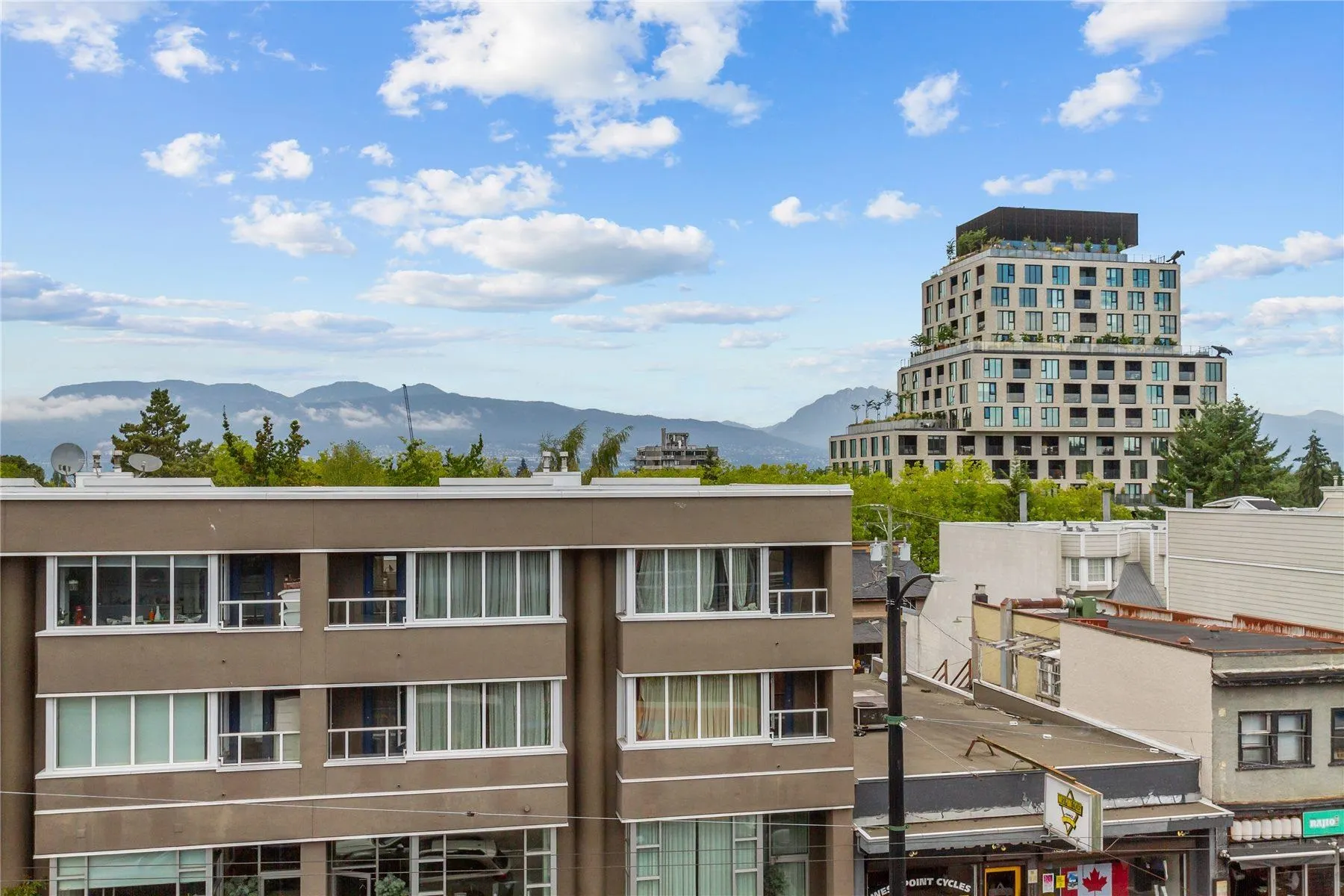 3788 W 10th Avenue #301