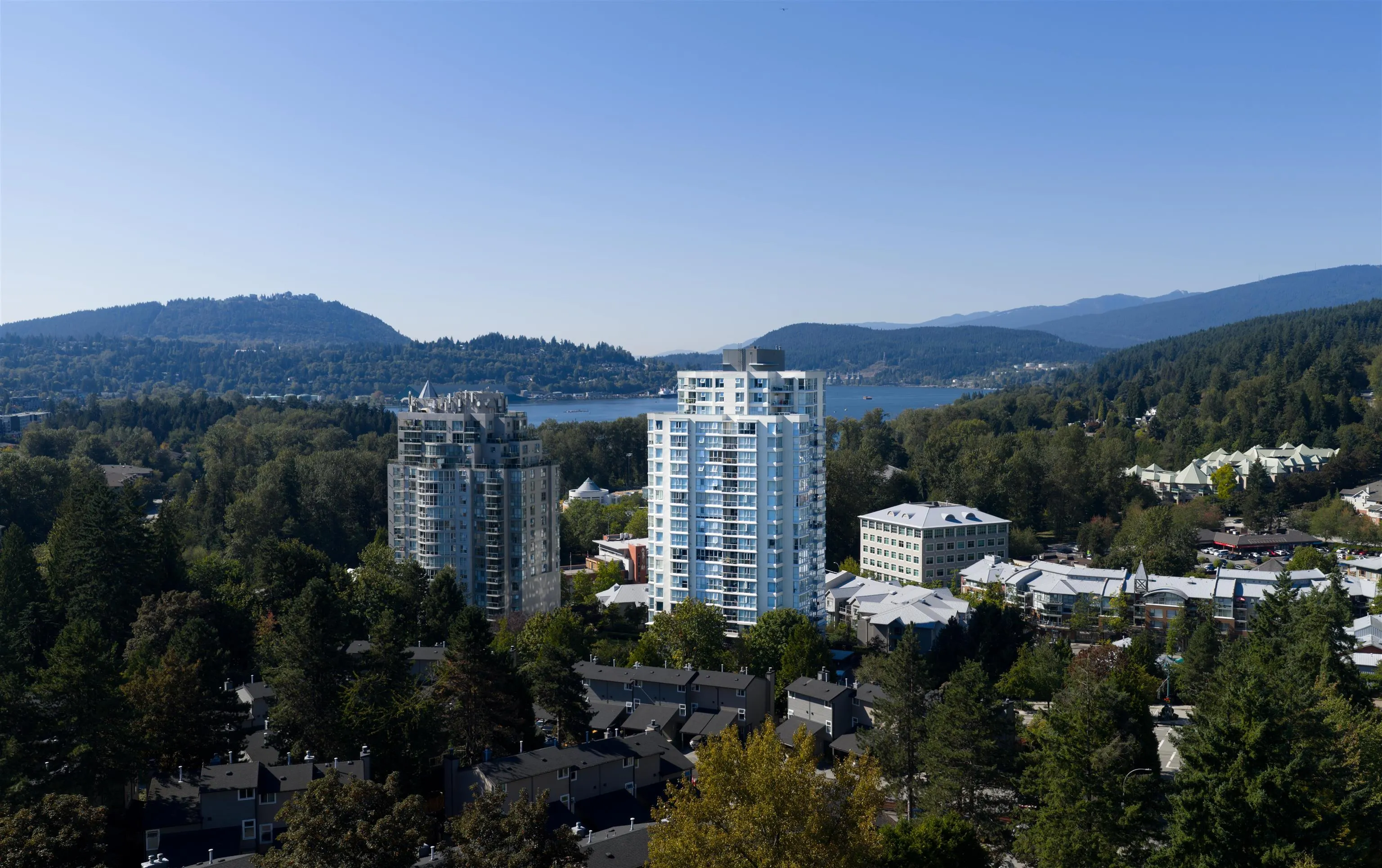 235 Guildford Way #1403