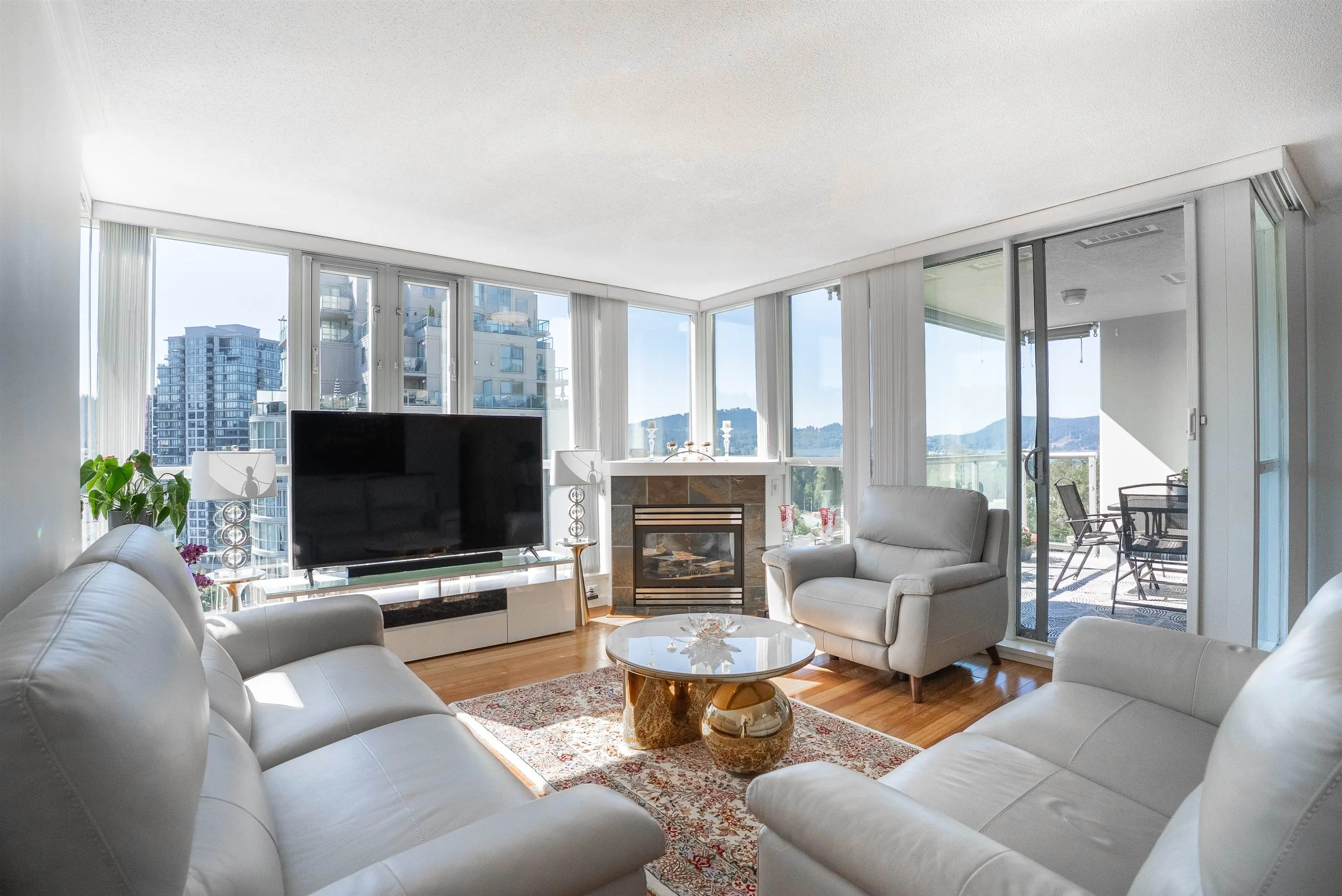 235 Guildford Way #1403