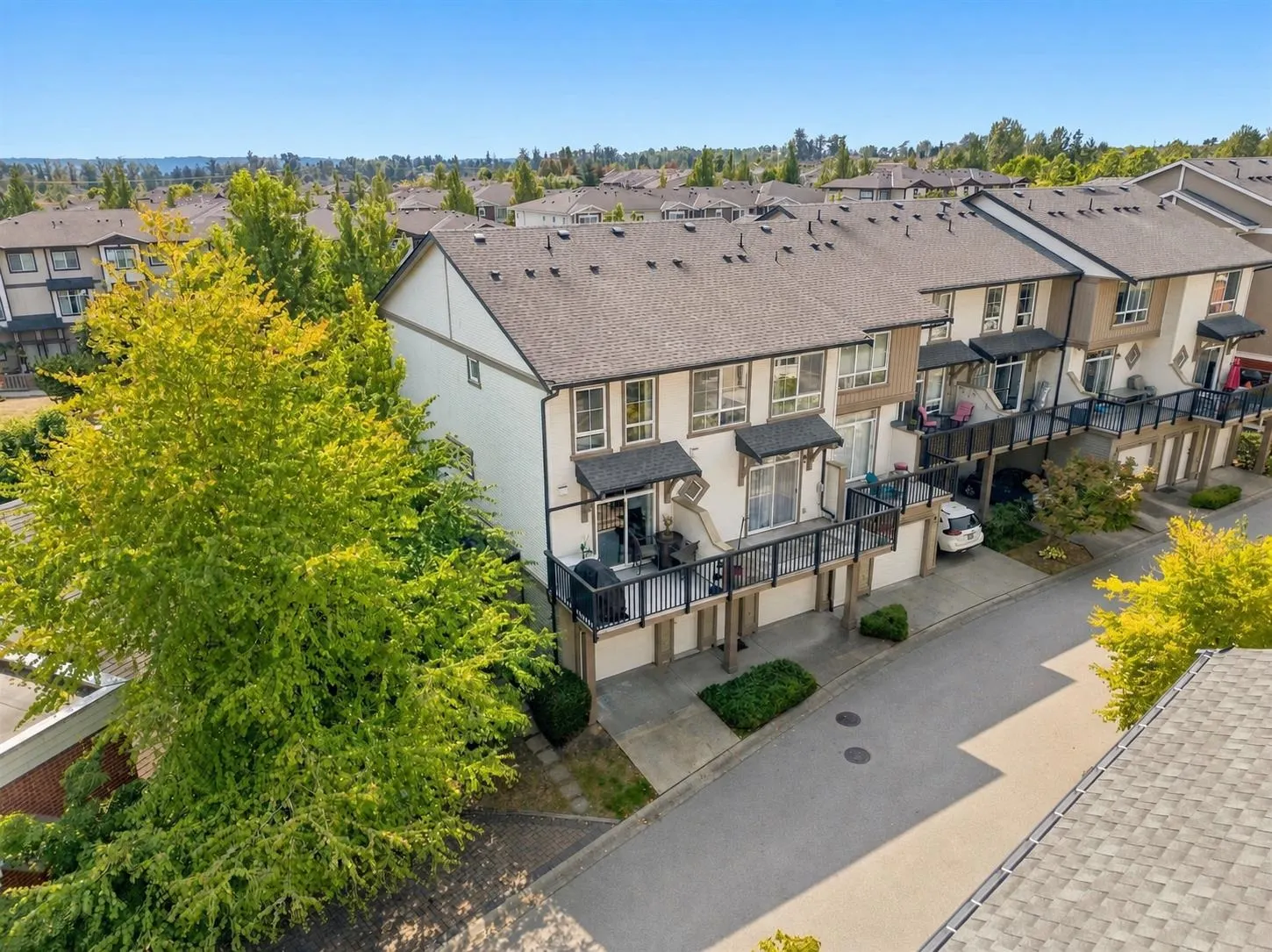 19505 68a Avenue #128