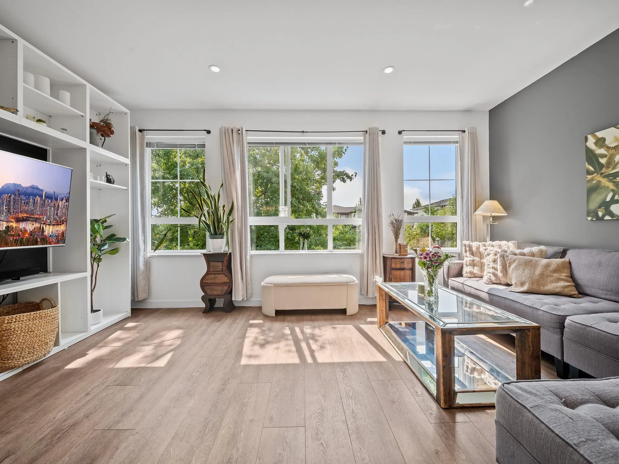19505 68a Avenue #128