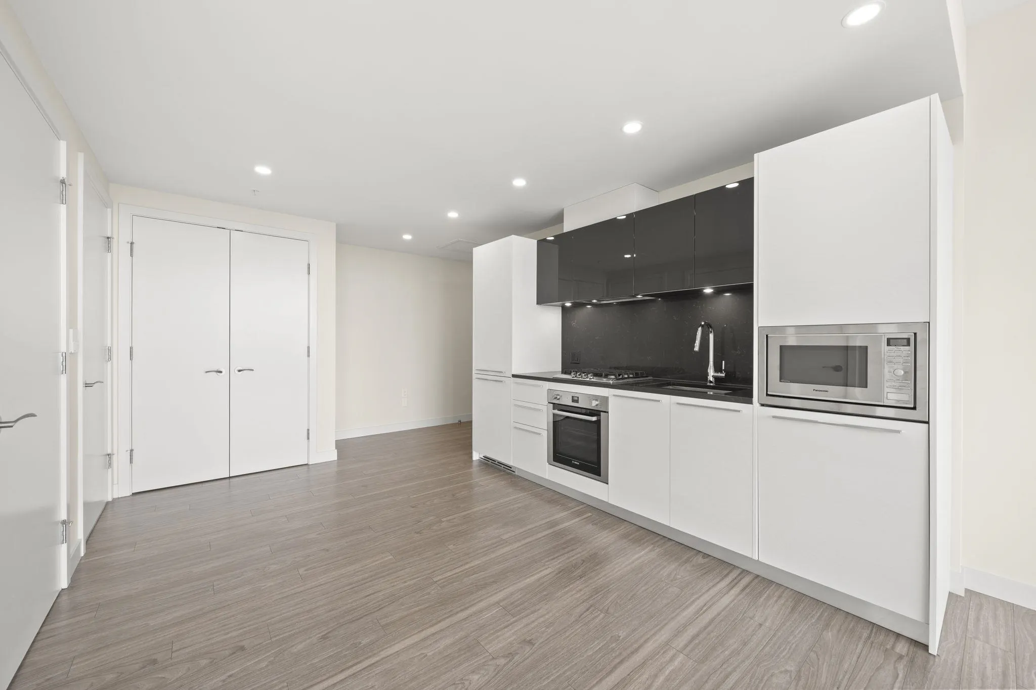 6288 Cassie Avenue #1808