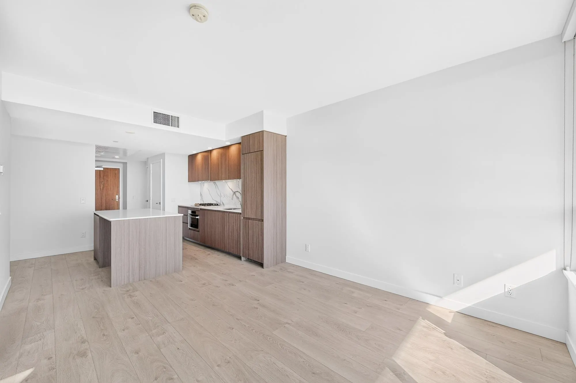 6463 Silver Avenue #1406