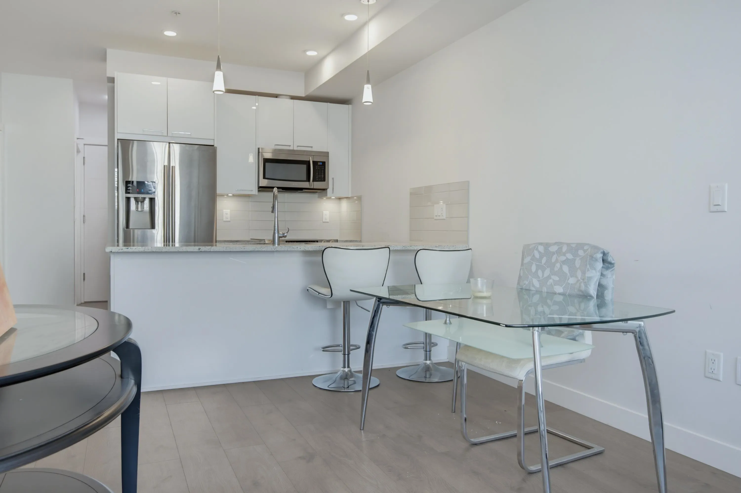 20696 Eastleigh Crescent #214