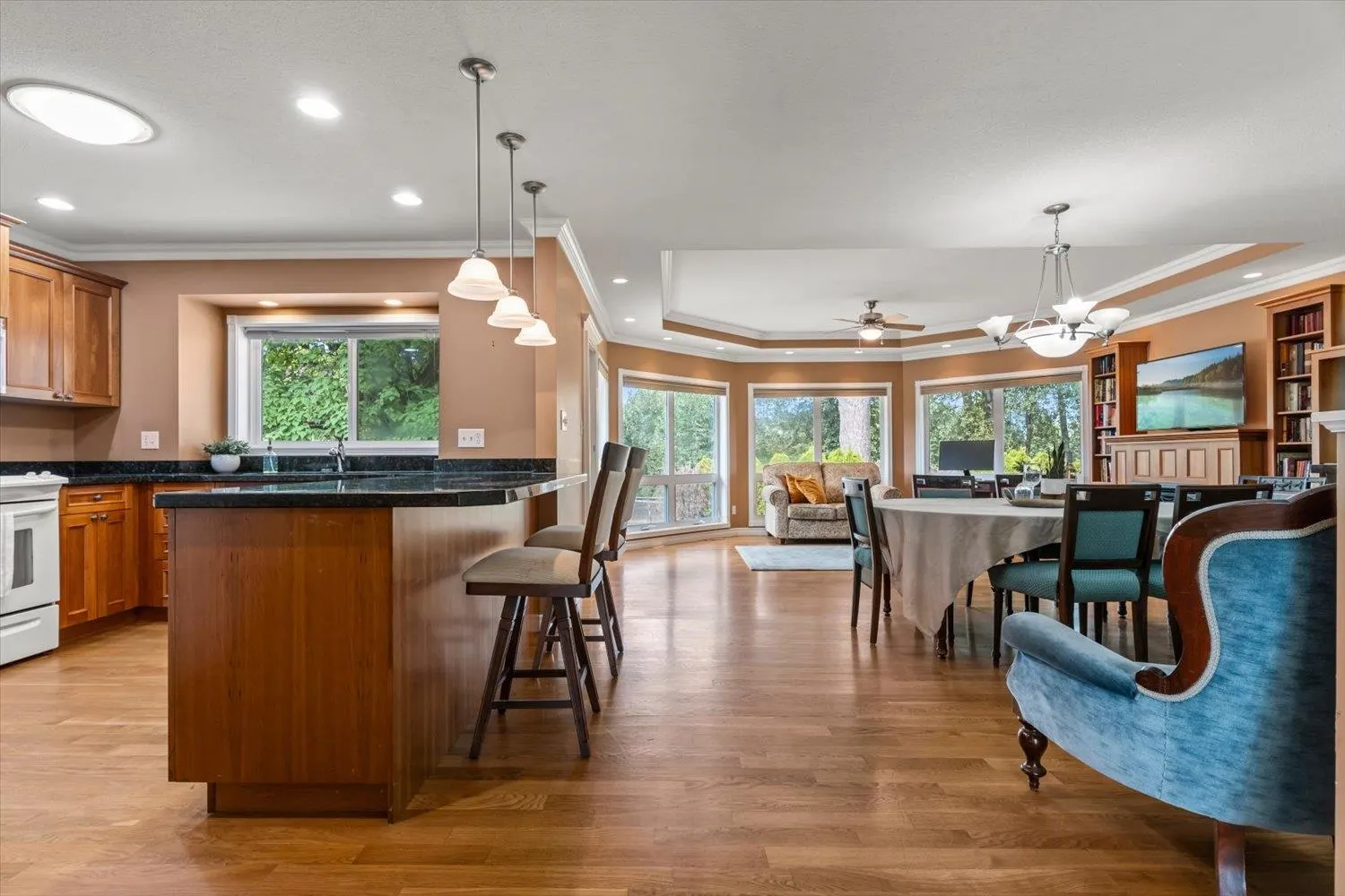 6895 Centennial Drive