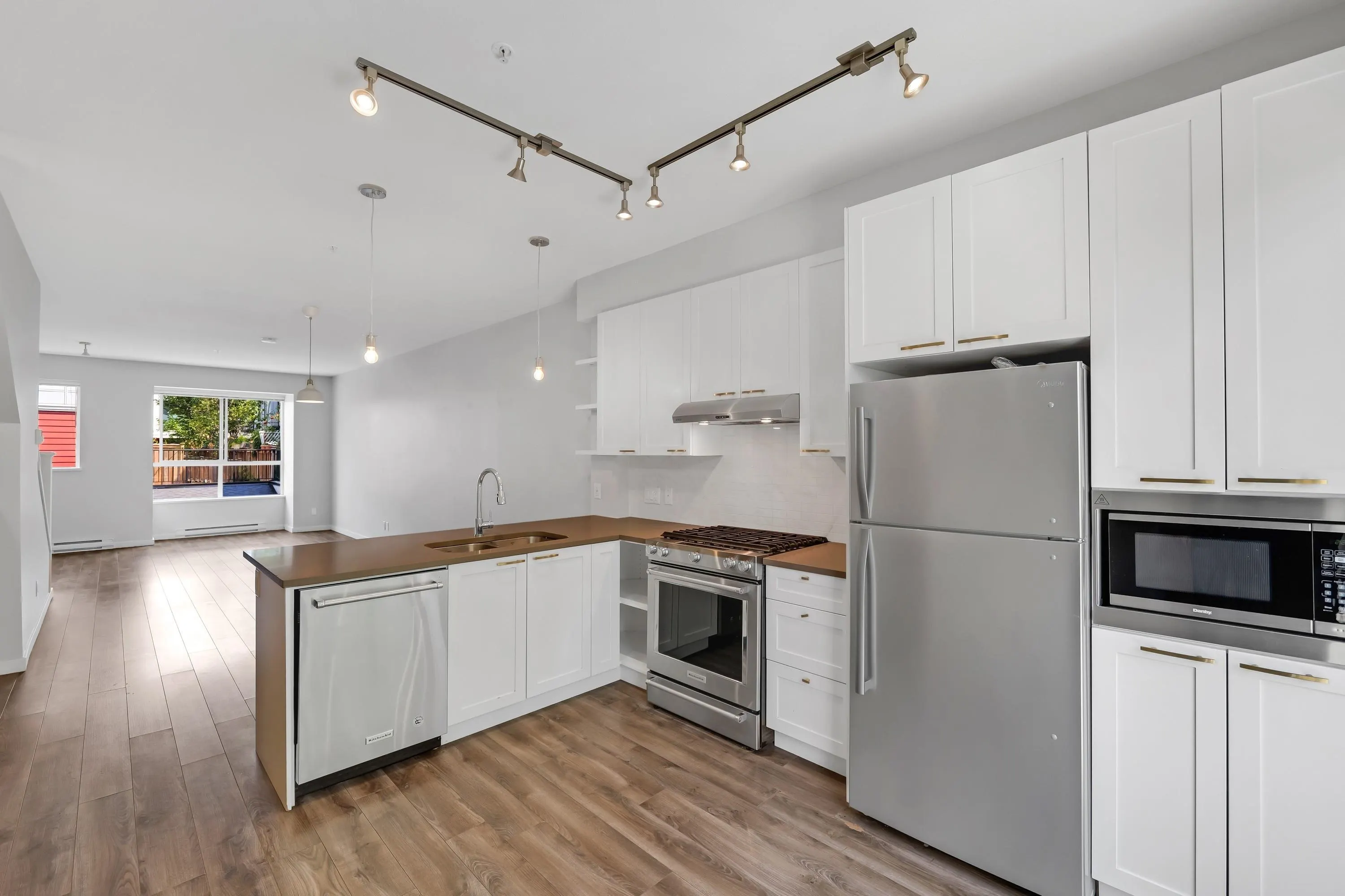 1210 Granite Drive