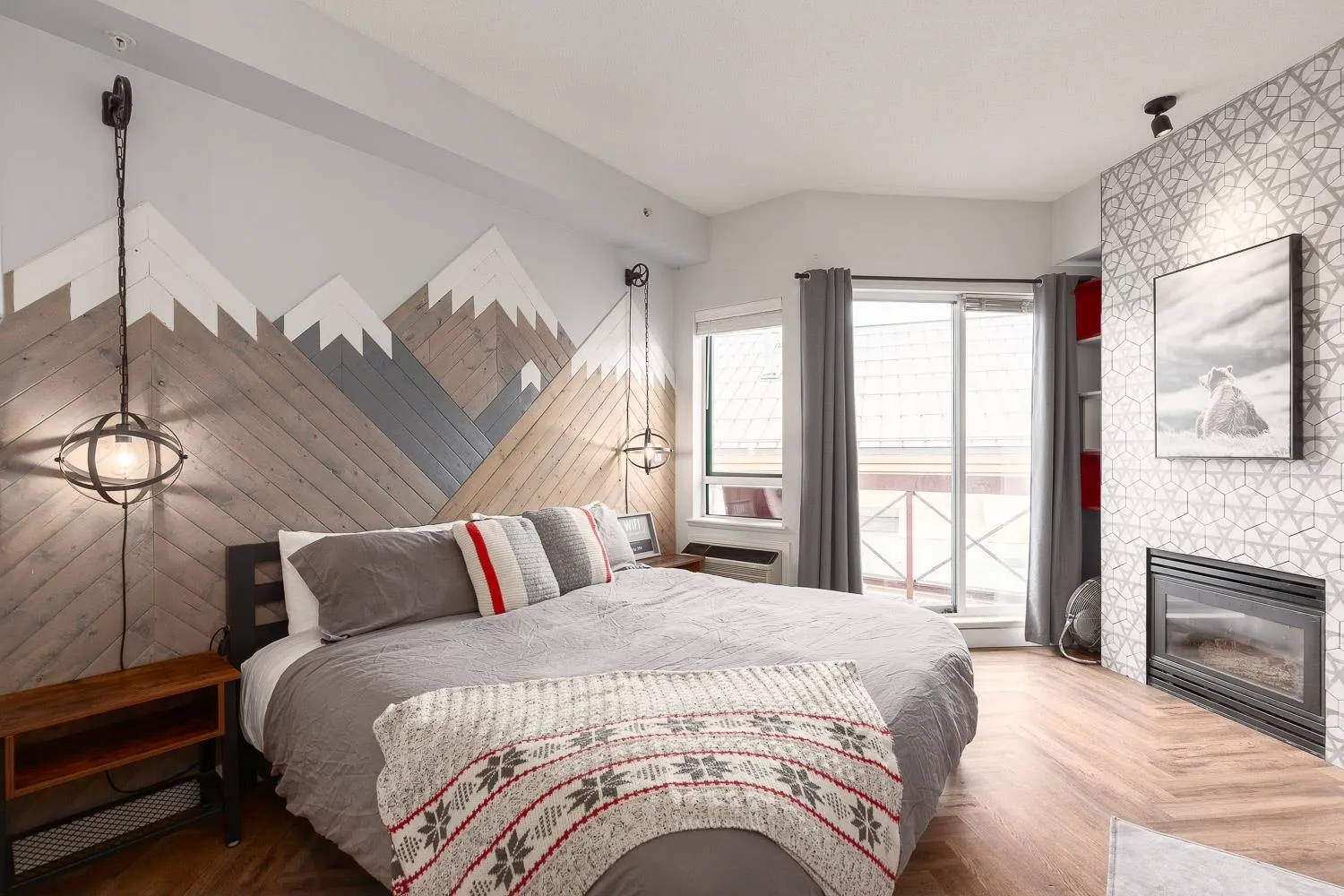 4368 Main Street #318
