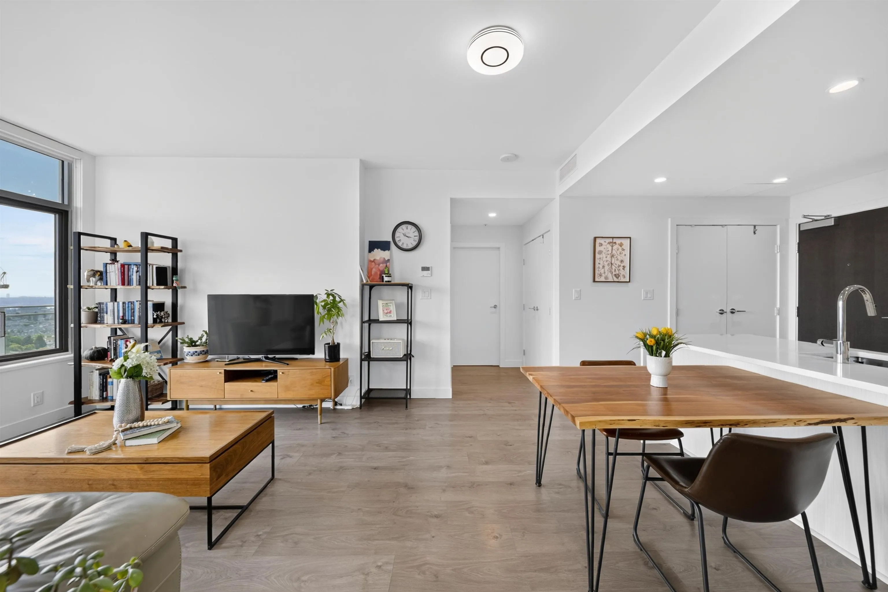 5051 Imperial Street #2103