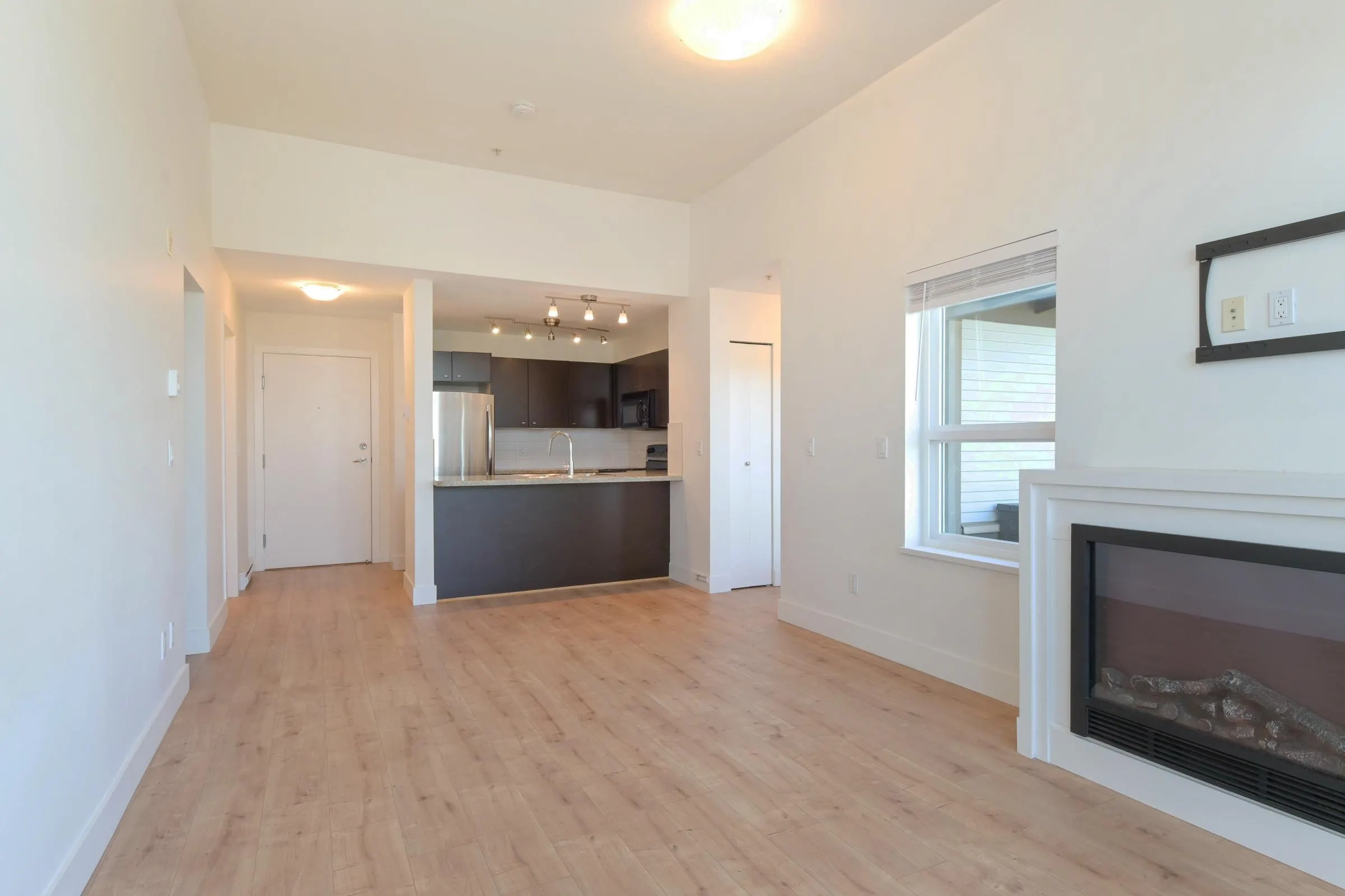 6815 188 Street #411