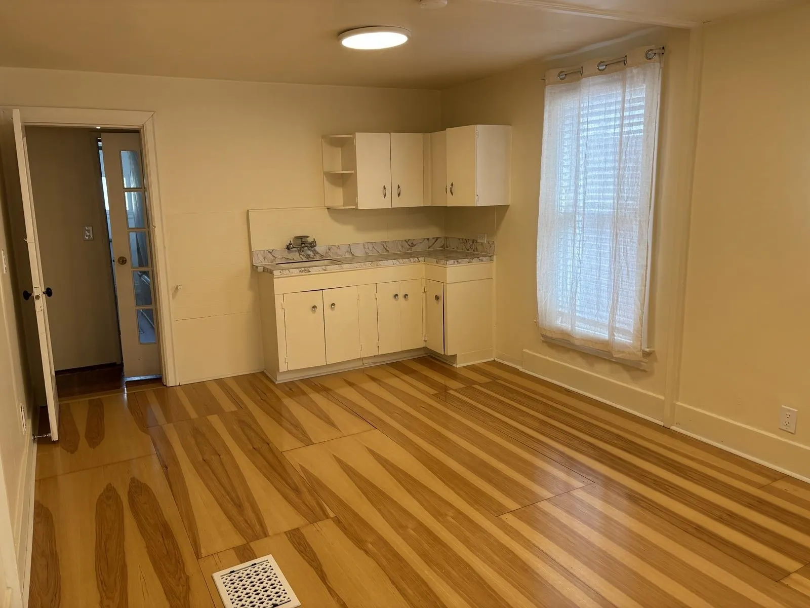 135 W 12th Avenue