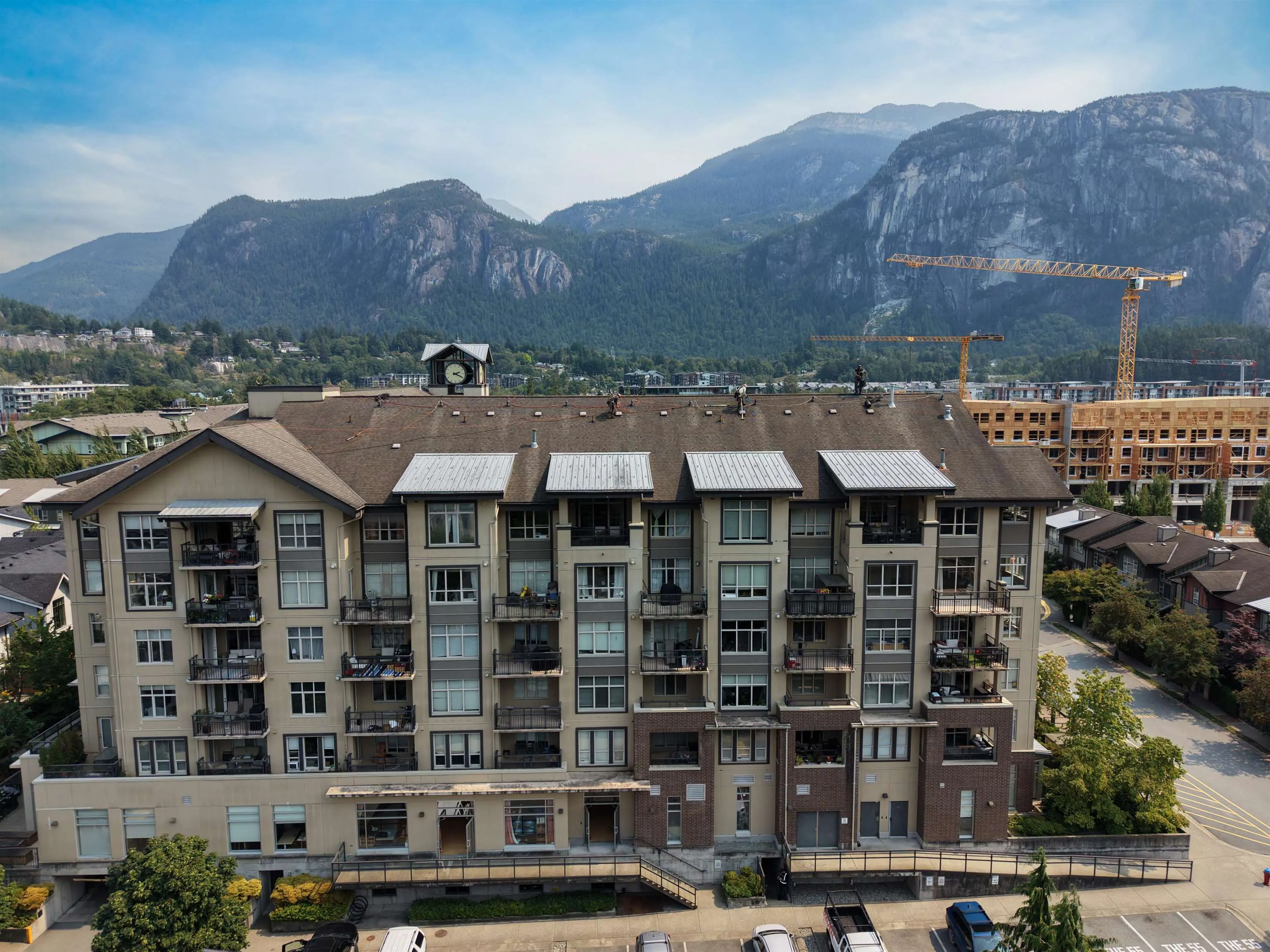 1211 Village Green Way #305