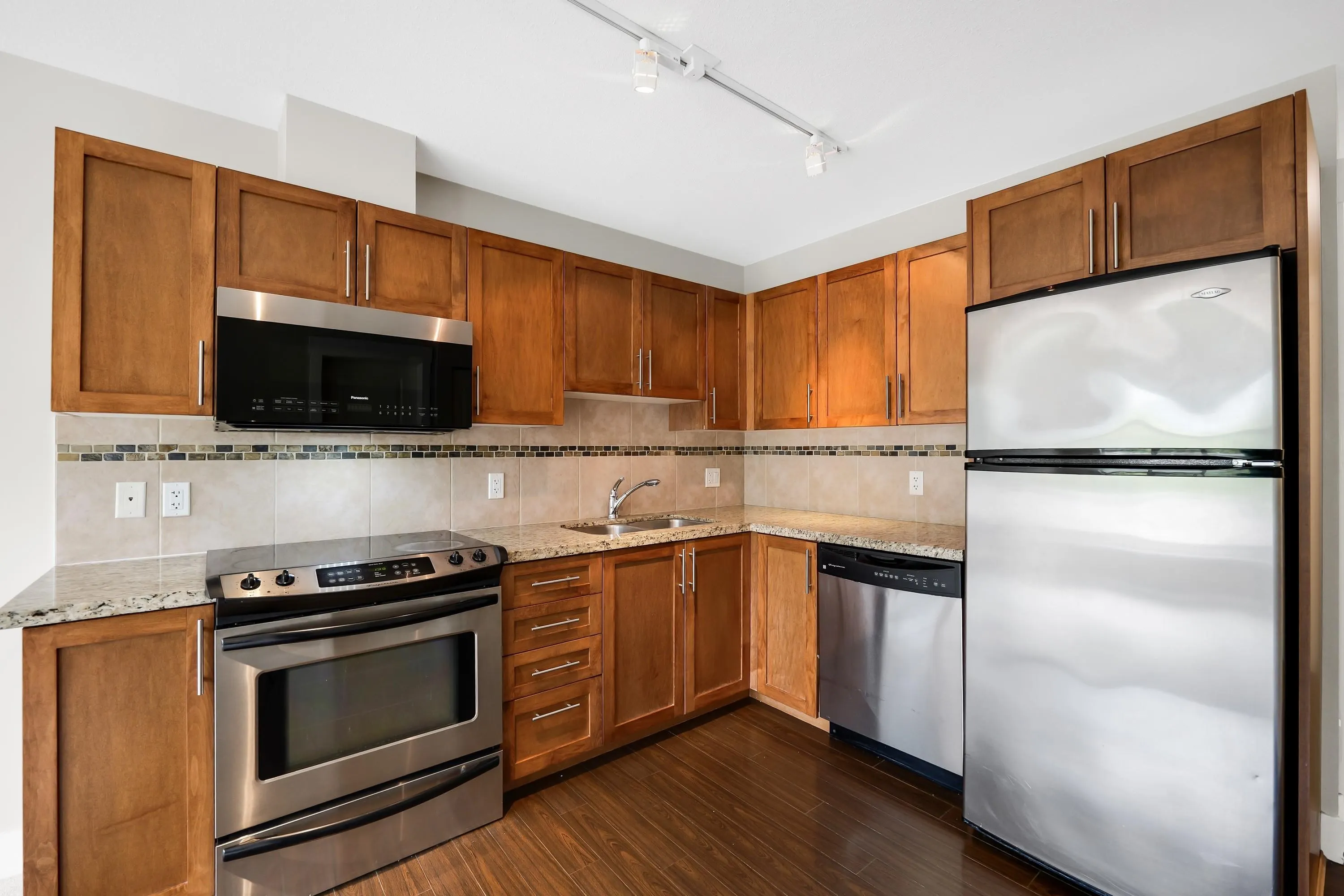 1211 Village Green Way #305