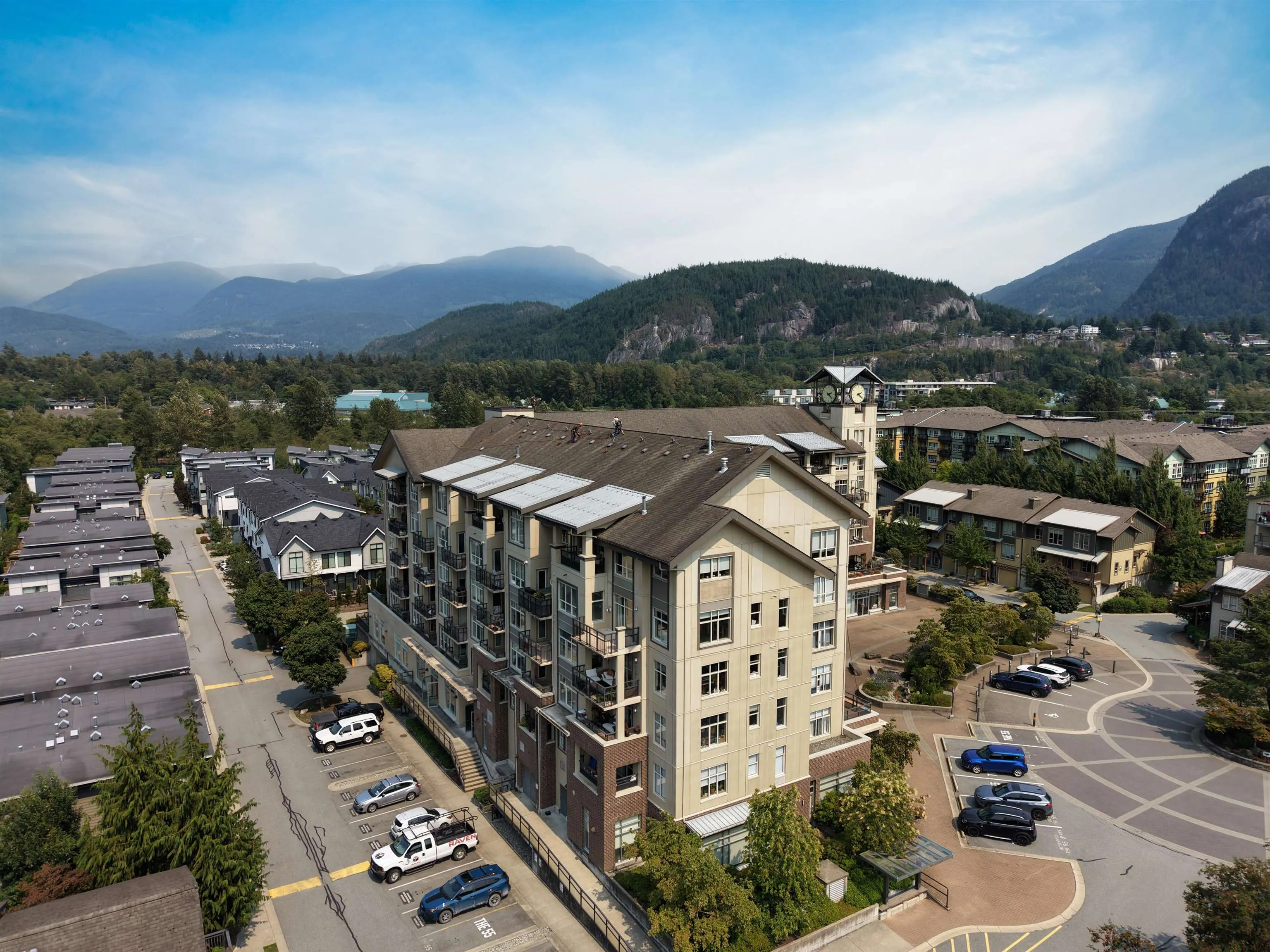 1211 Village Green Way #305