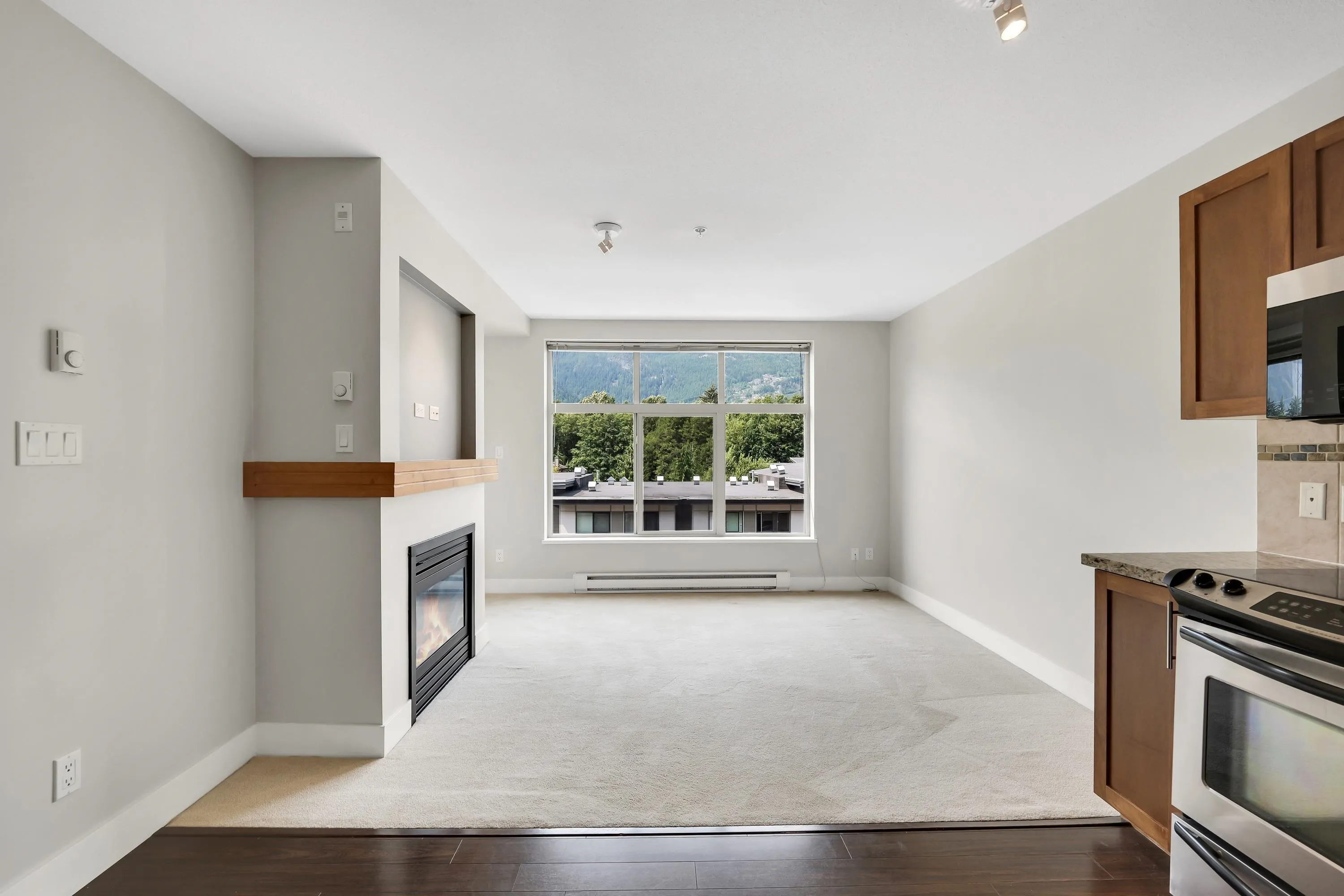 1211 Village Green Way #305