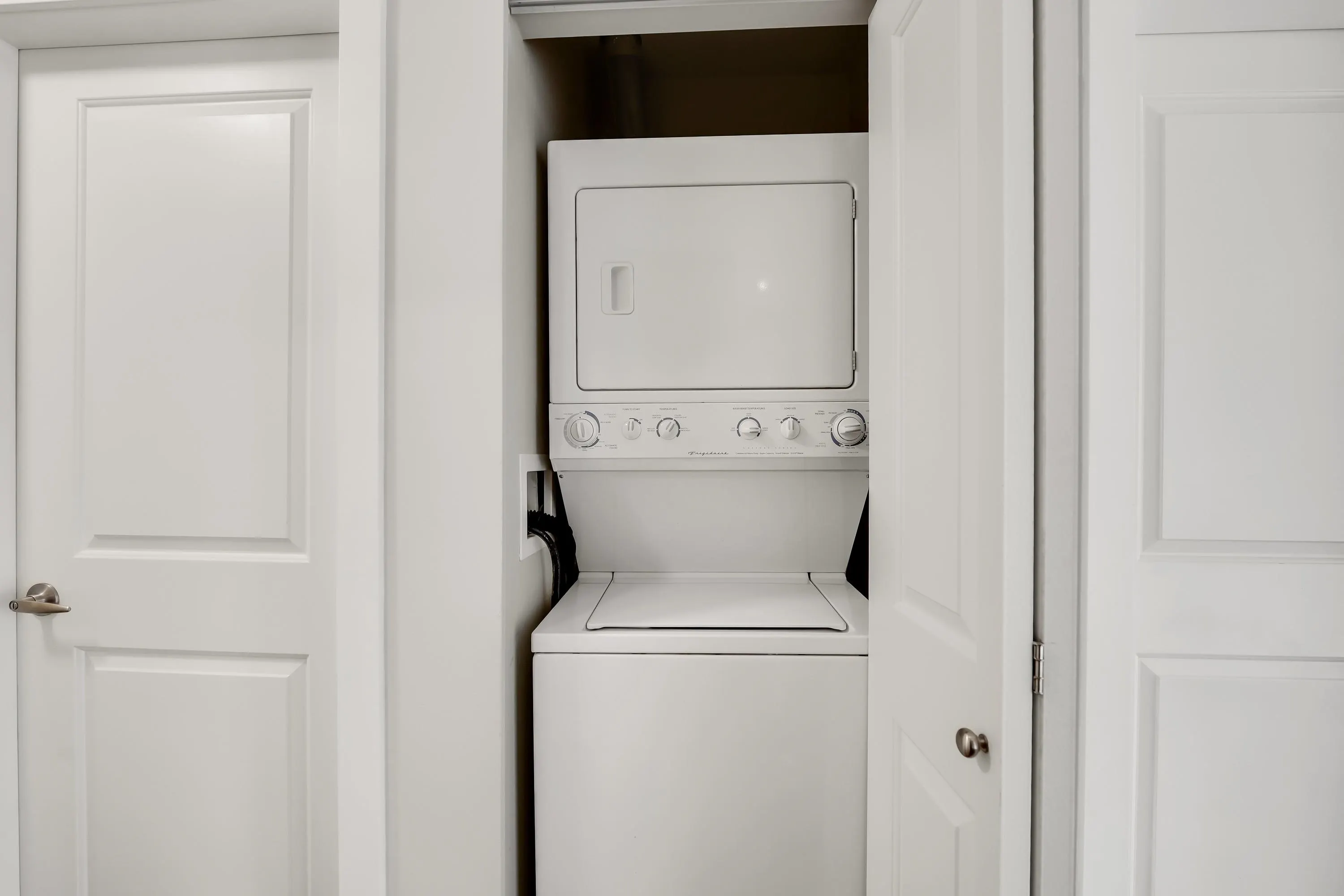 1211 Village Green Way #305