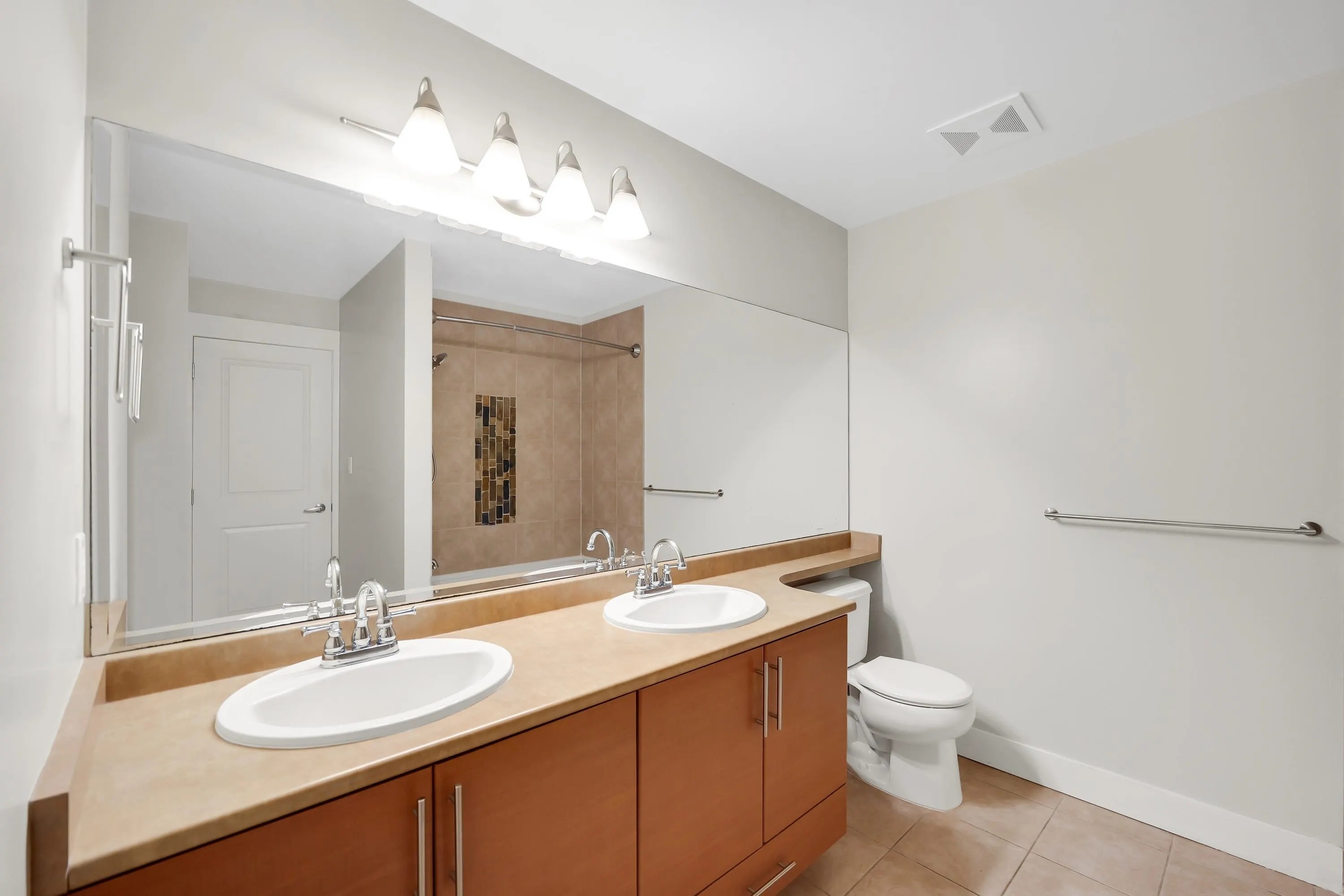 1211 Village Green Way #305