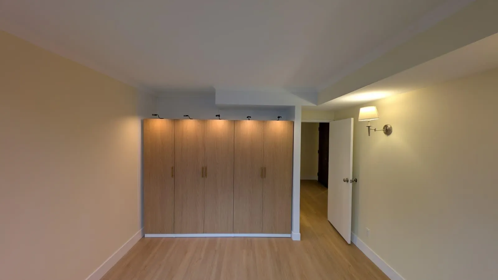 738 Broughton Street #701