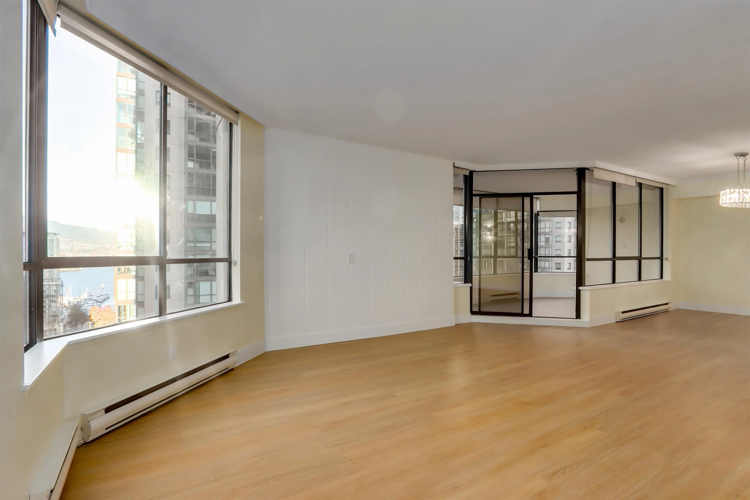 738 Broughton Street #701