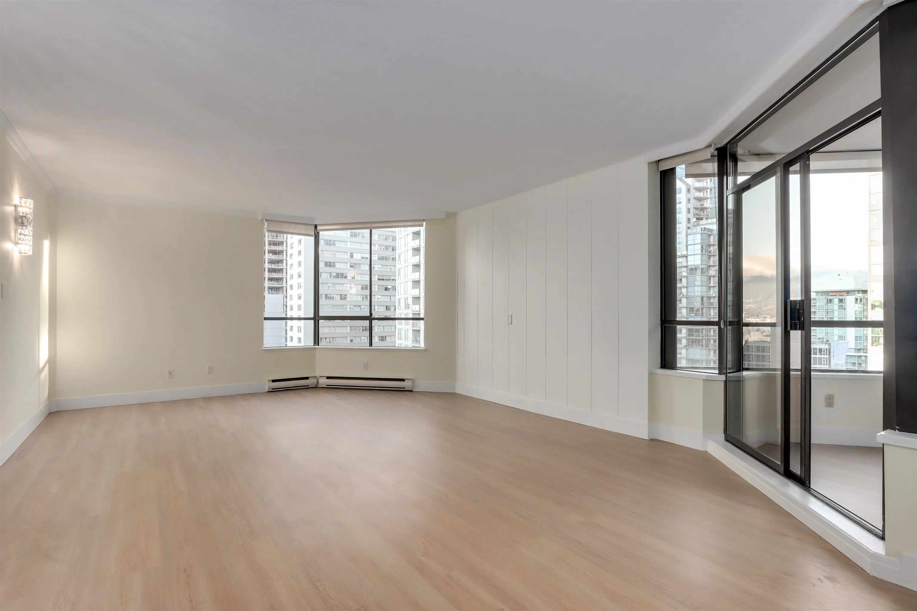 738 Broughton Street #701