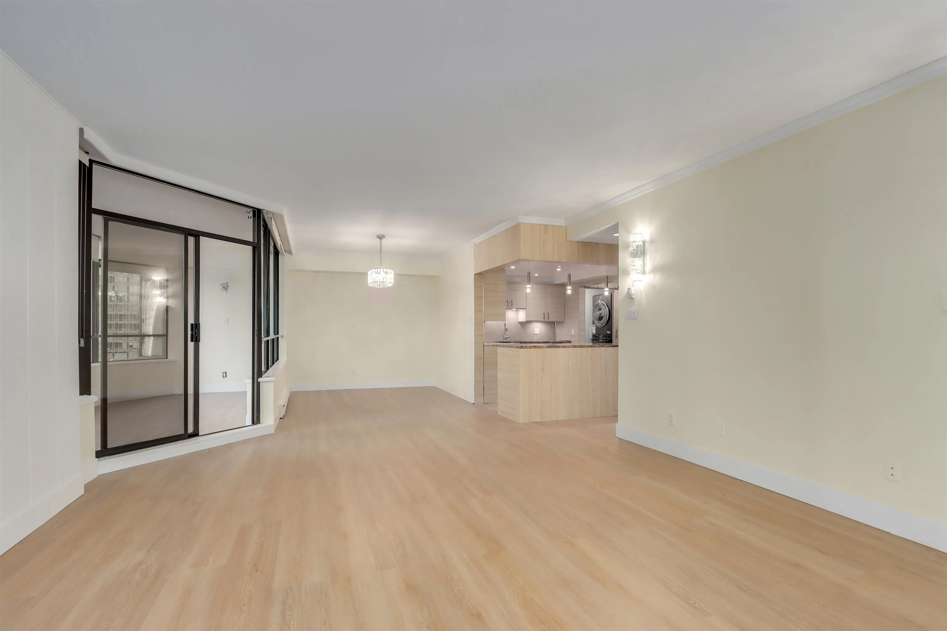 738 Broughton Street #701