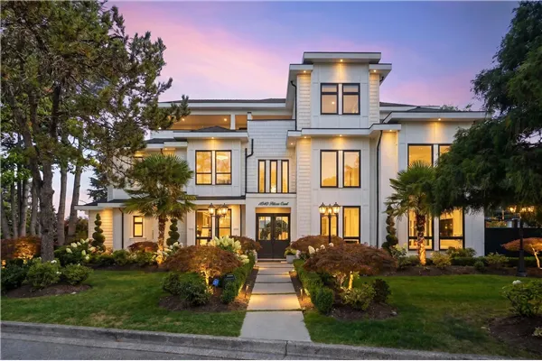 11540 Pelican Court