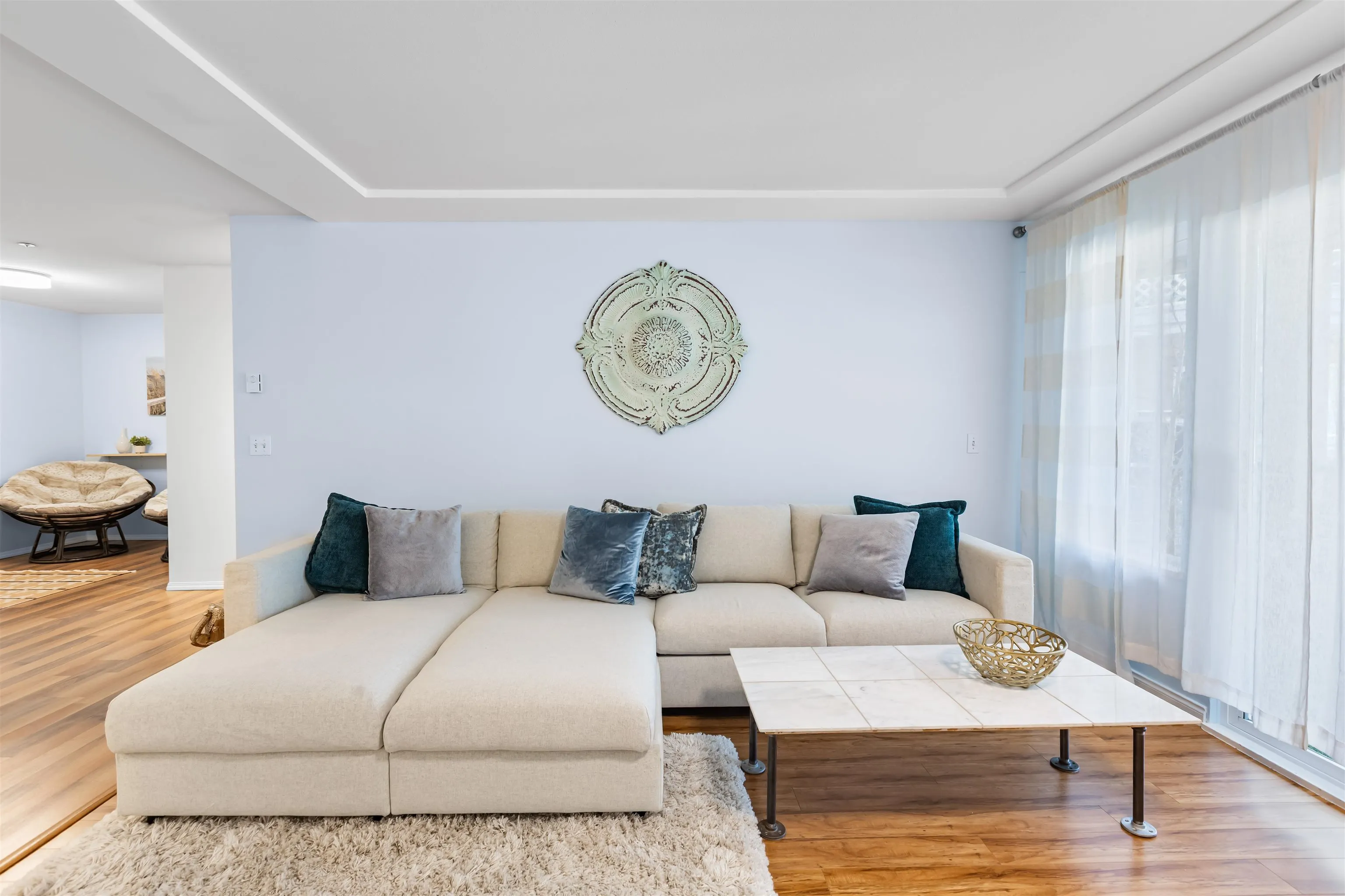 20433 53 Avenue #206