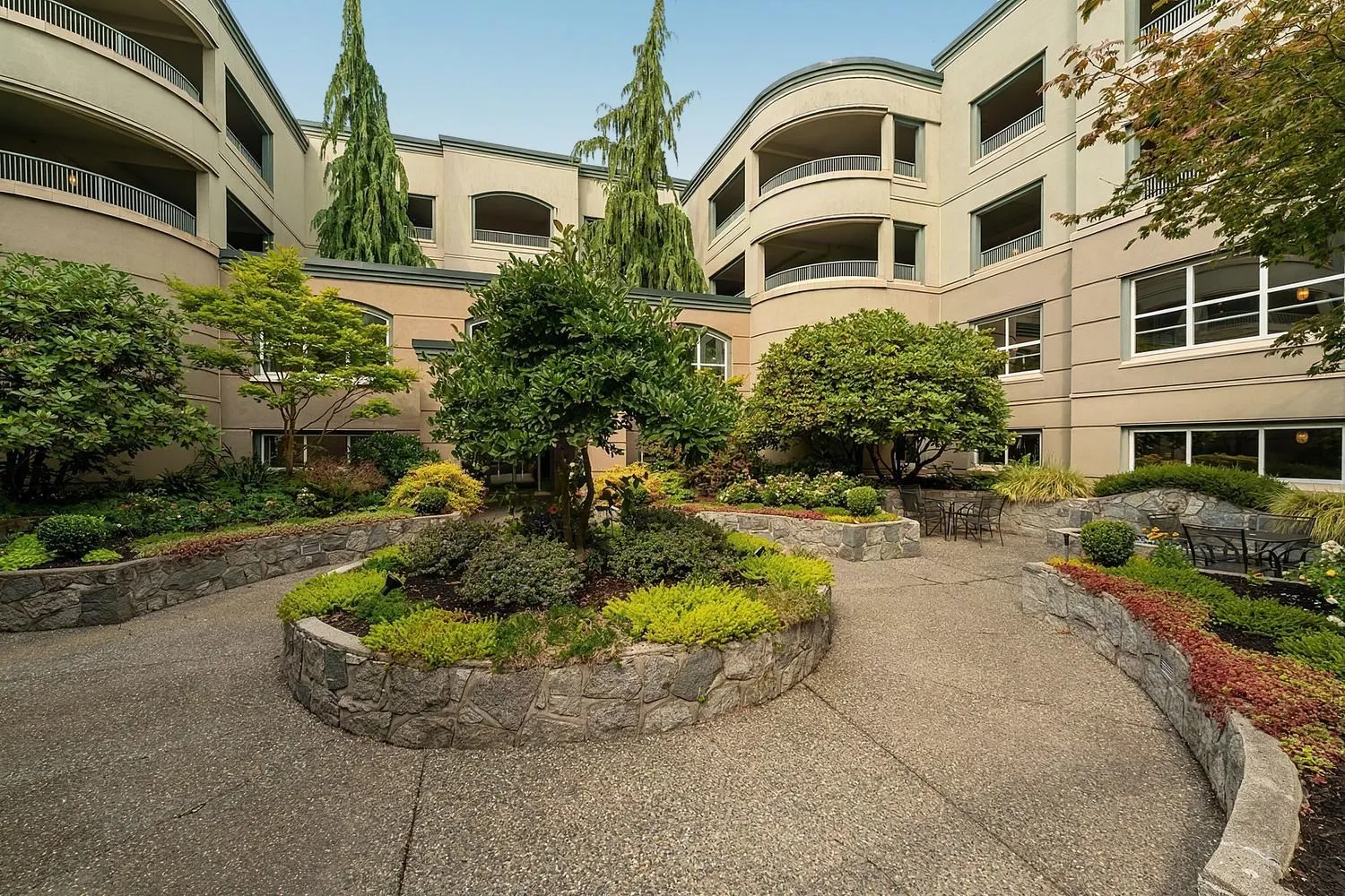 1725 128 Street #203