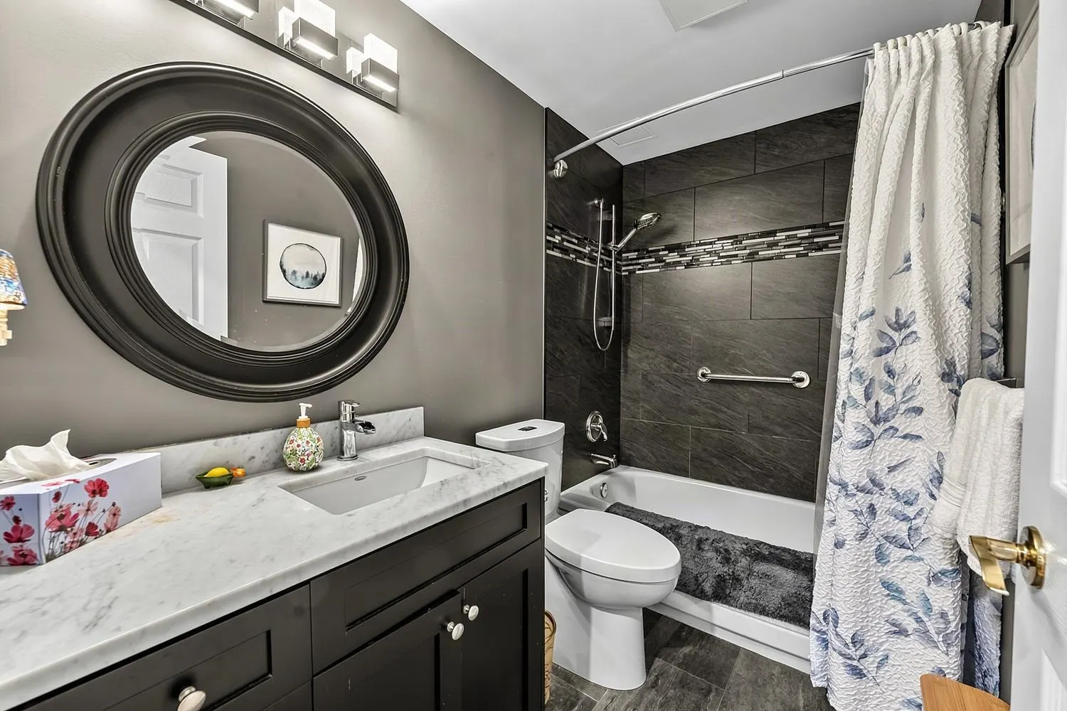 1725 128 Street #203