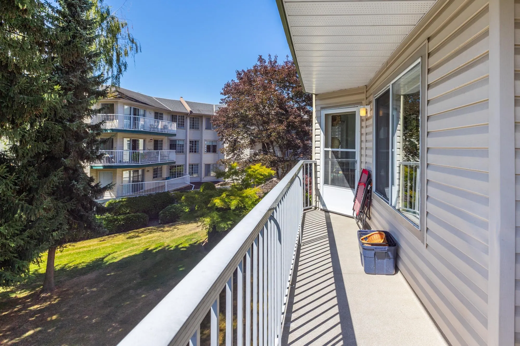 5363 206 Street #205
