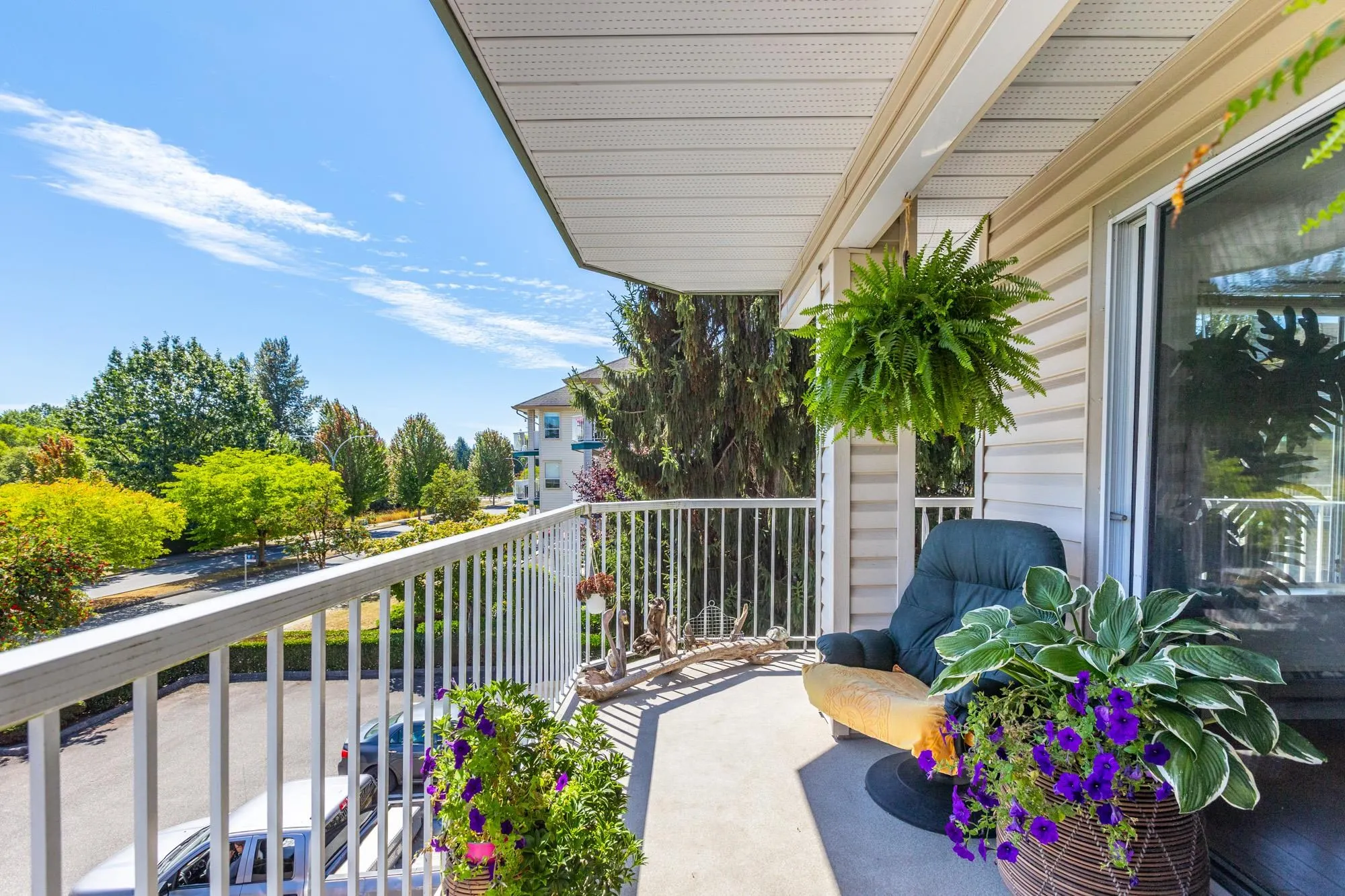 5363 206 Street #205