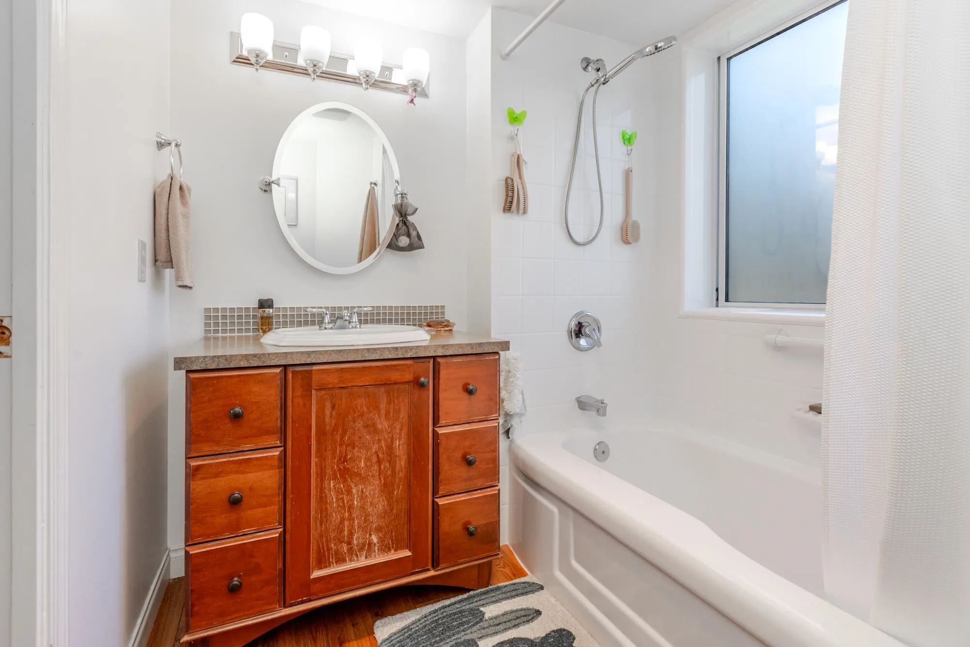 5363 206 Street #205