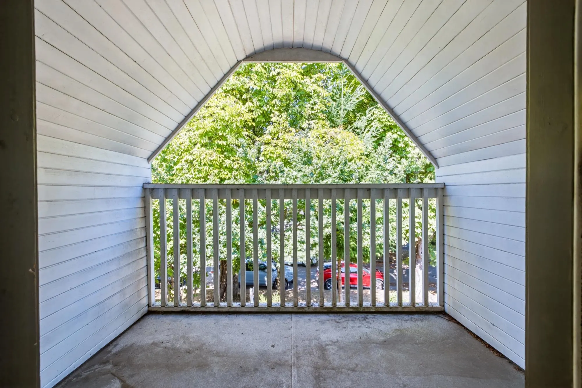 3888 W 15th Avenue