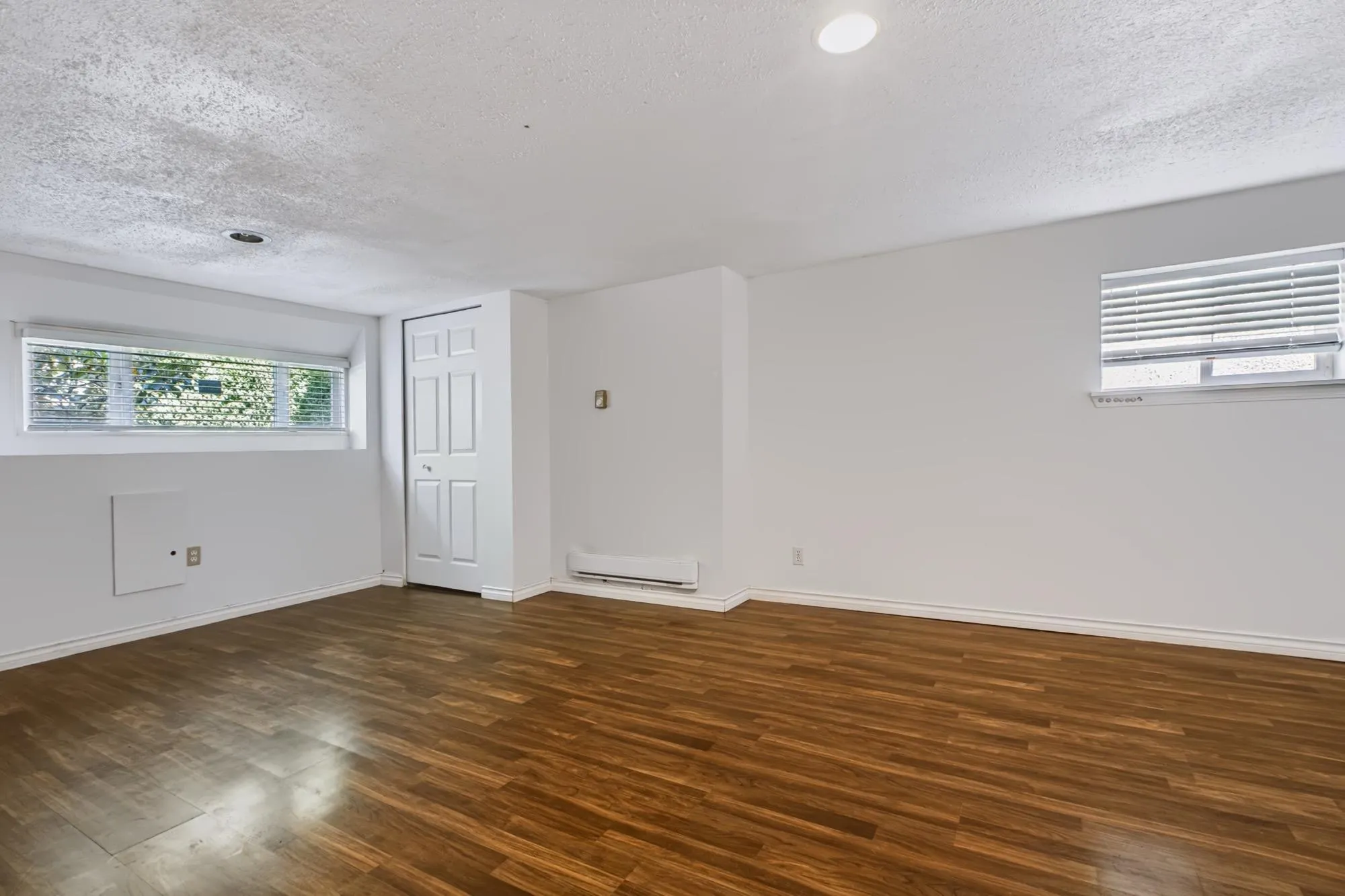 3888 W 15th Avenue