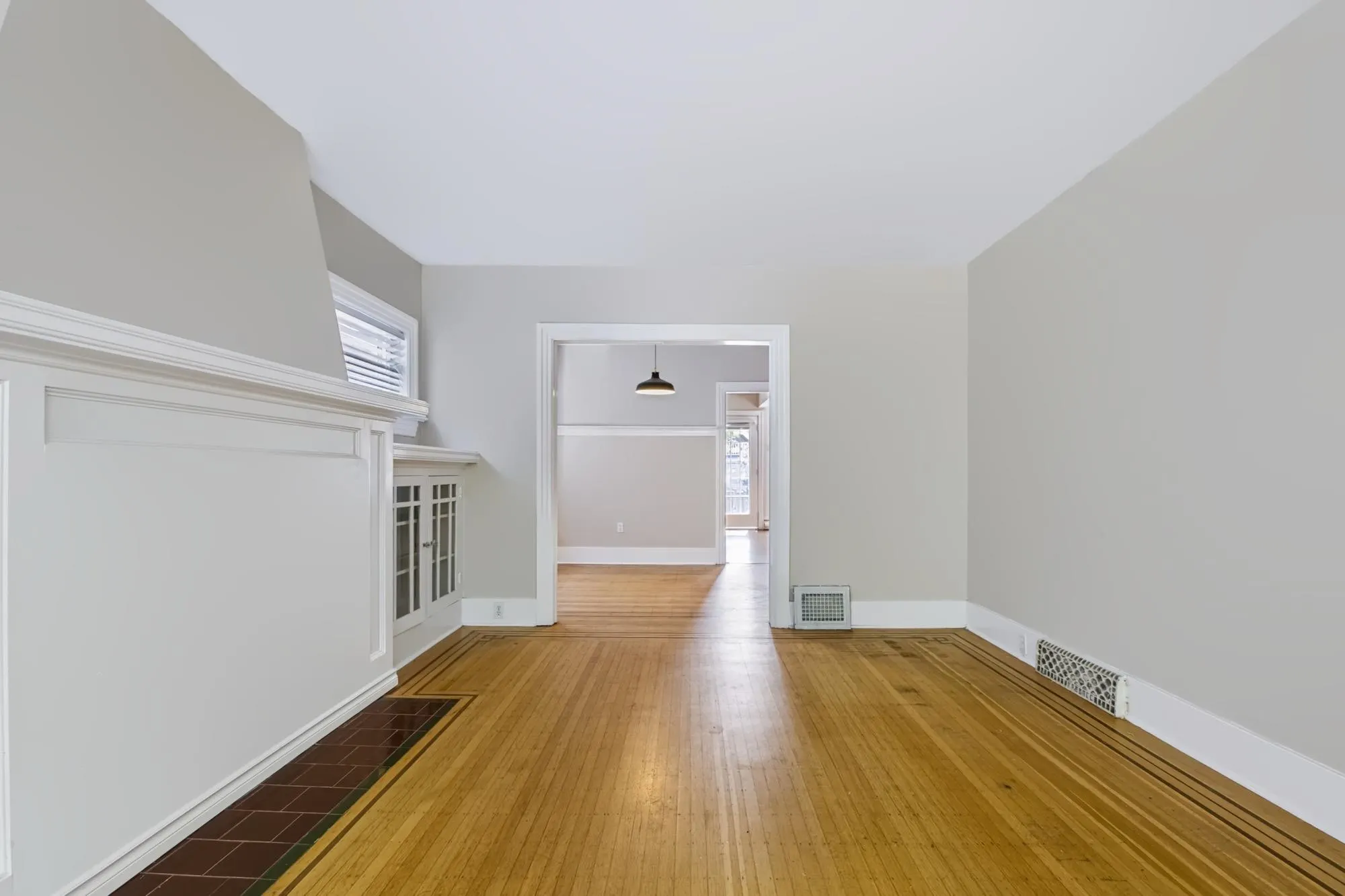 3888 W 15th Avenue