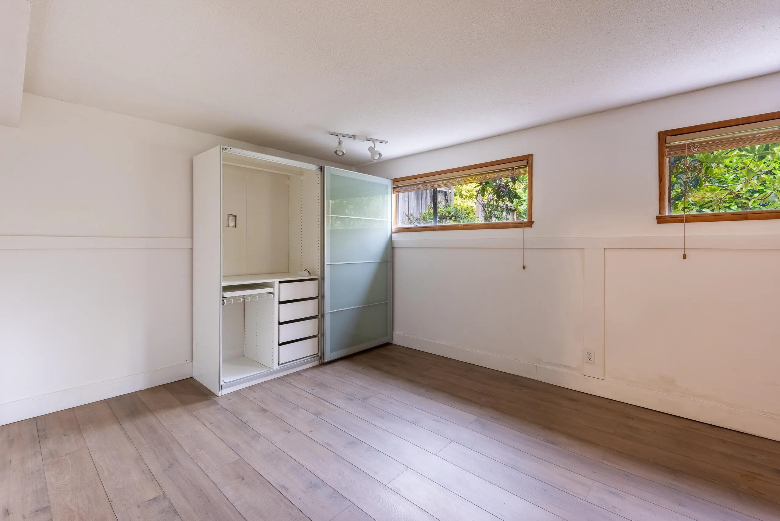 1209 Ridge Court