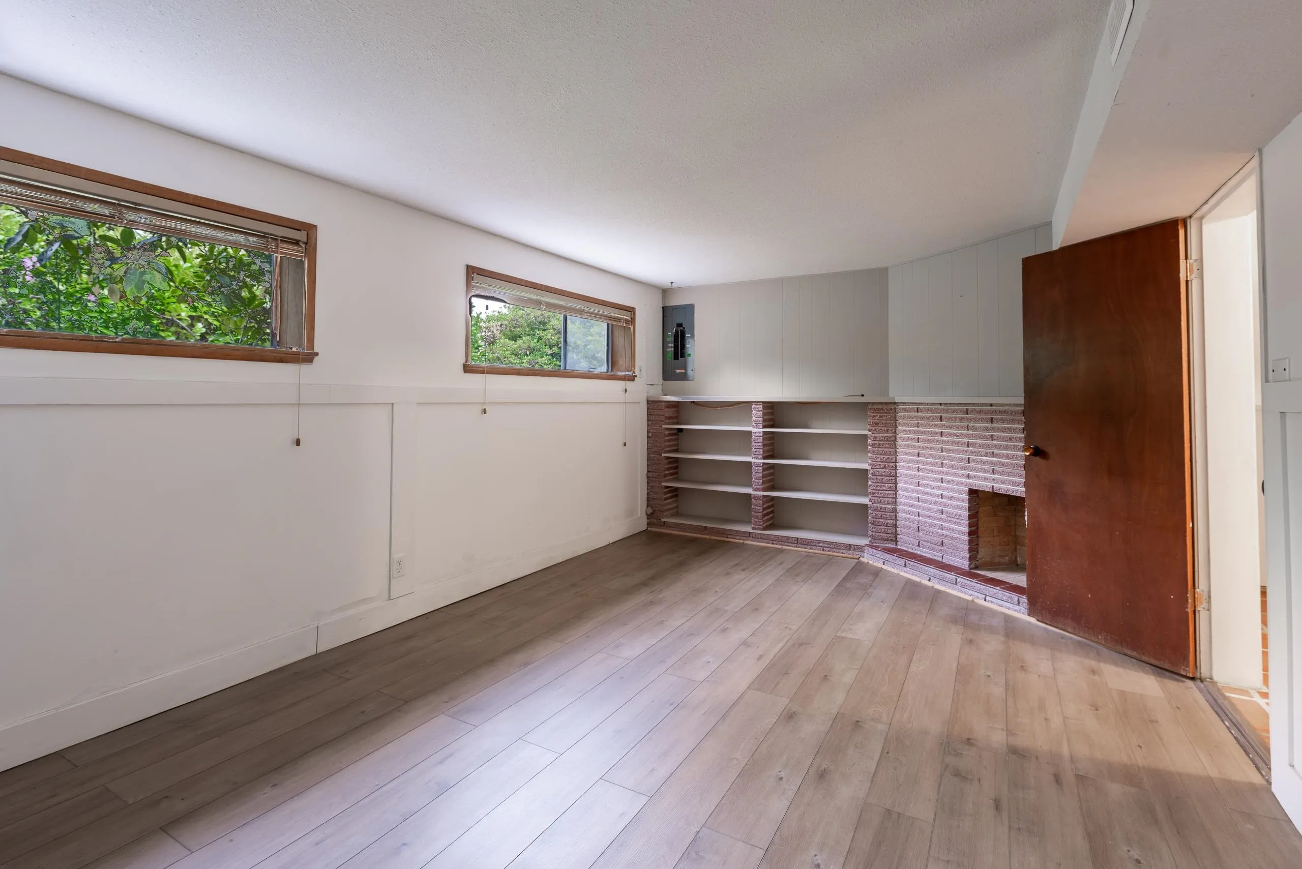 1209 Ridge Court
