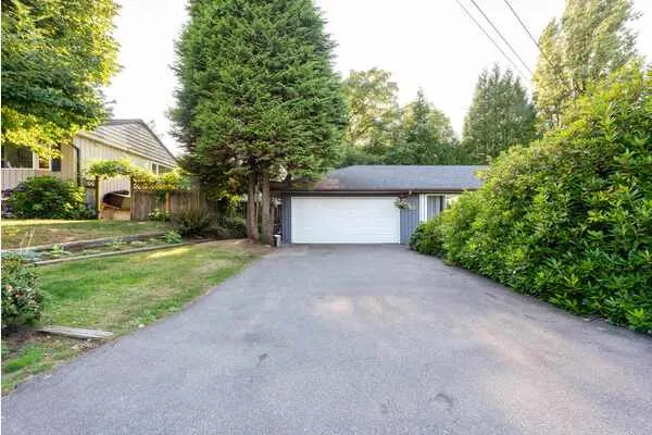 1209 Ridge Court