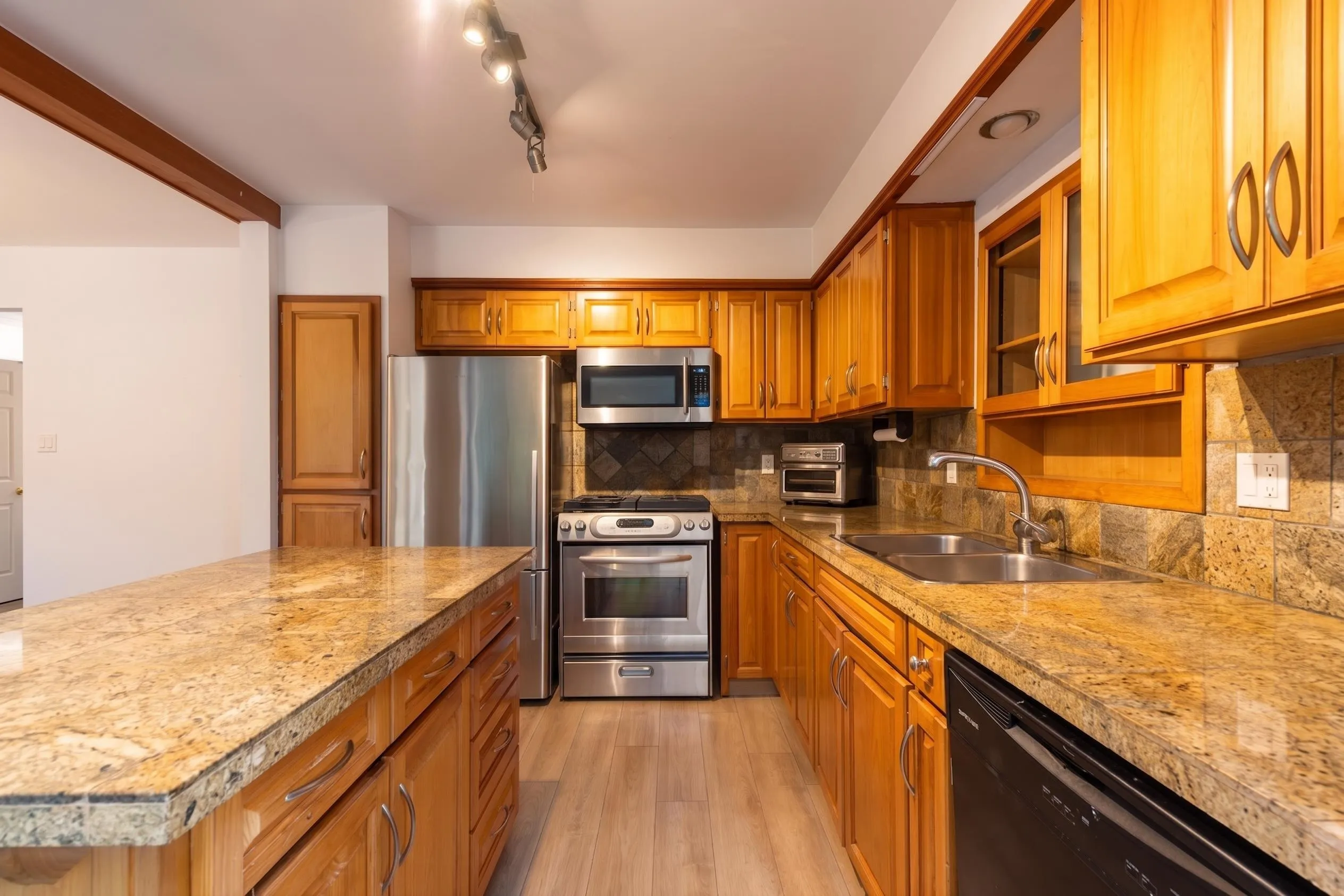 1209 Ridge Court