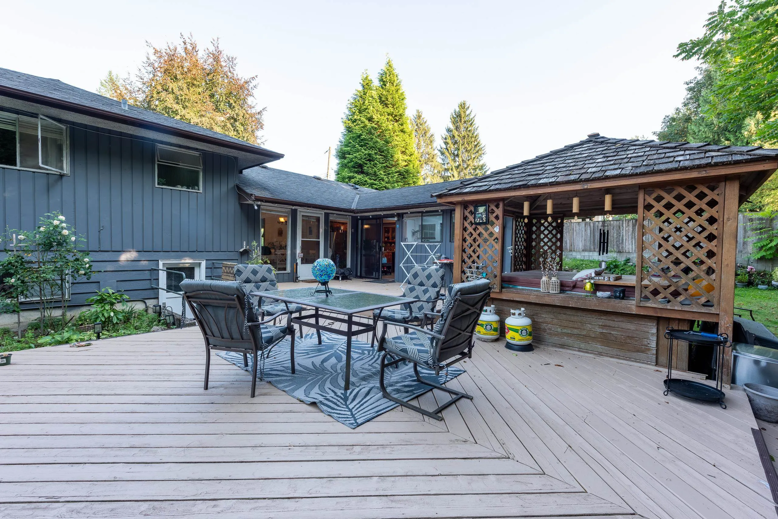 1209 Ridge Court