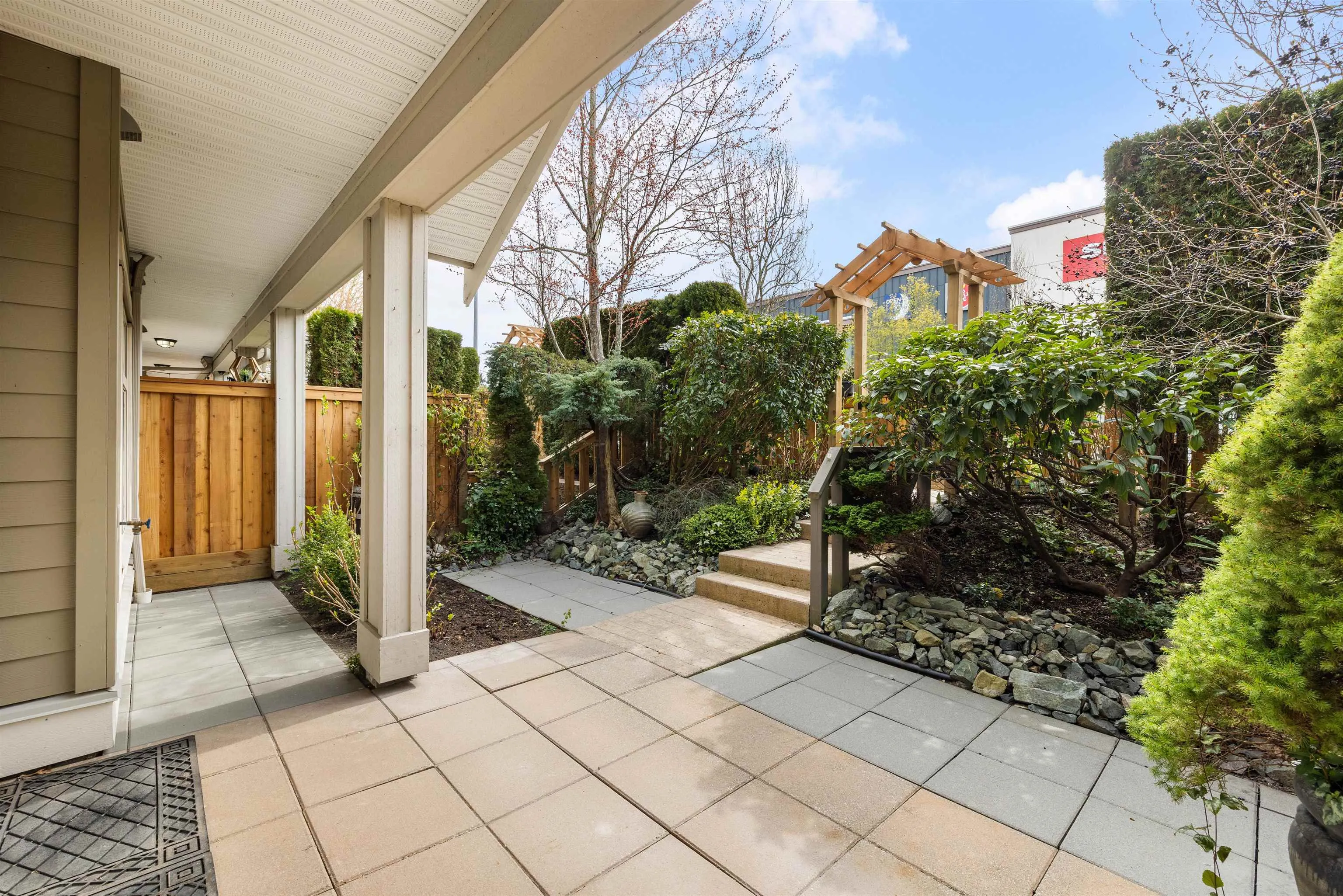 22225 50 Avenue #4