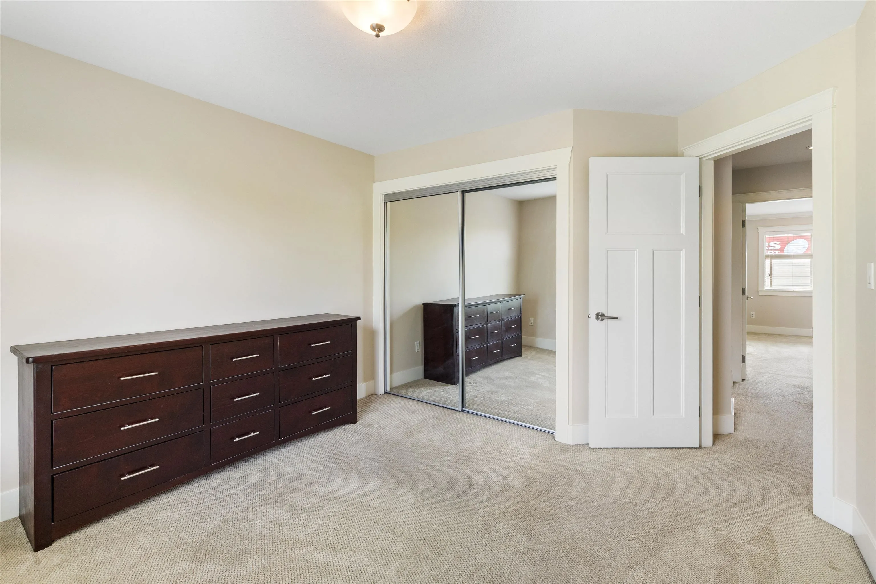 22225 50 Avenue #4