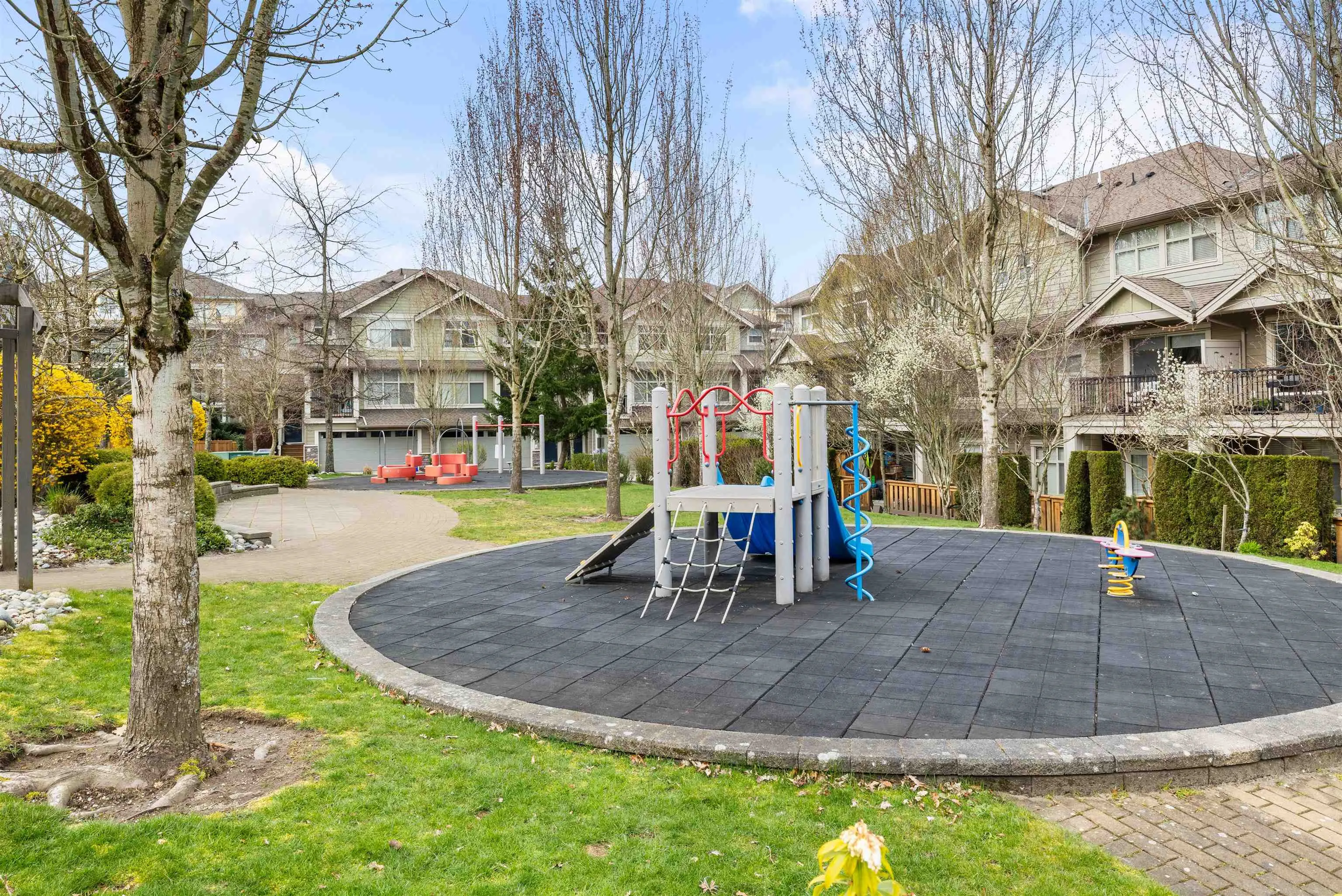 22225 50 Avenue #4