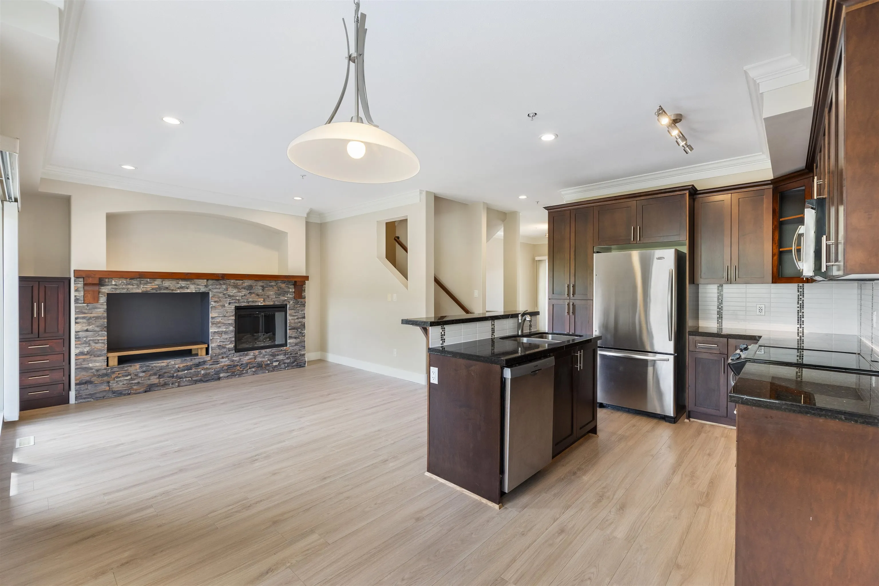 22225 50 Avenue #4