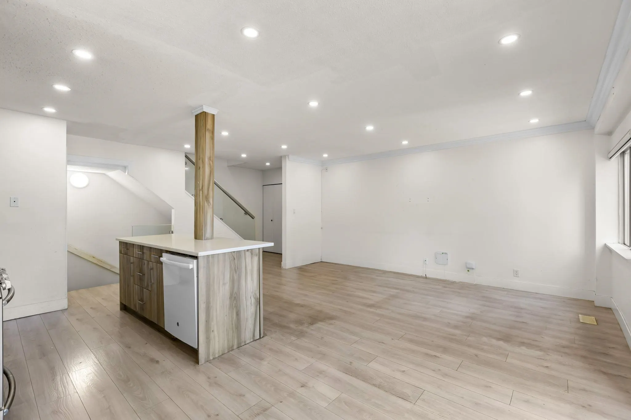15215 105 Avenue #139