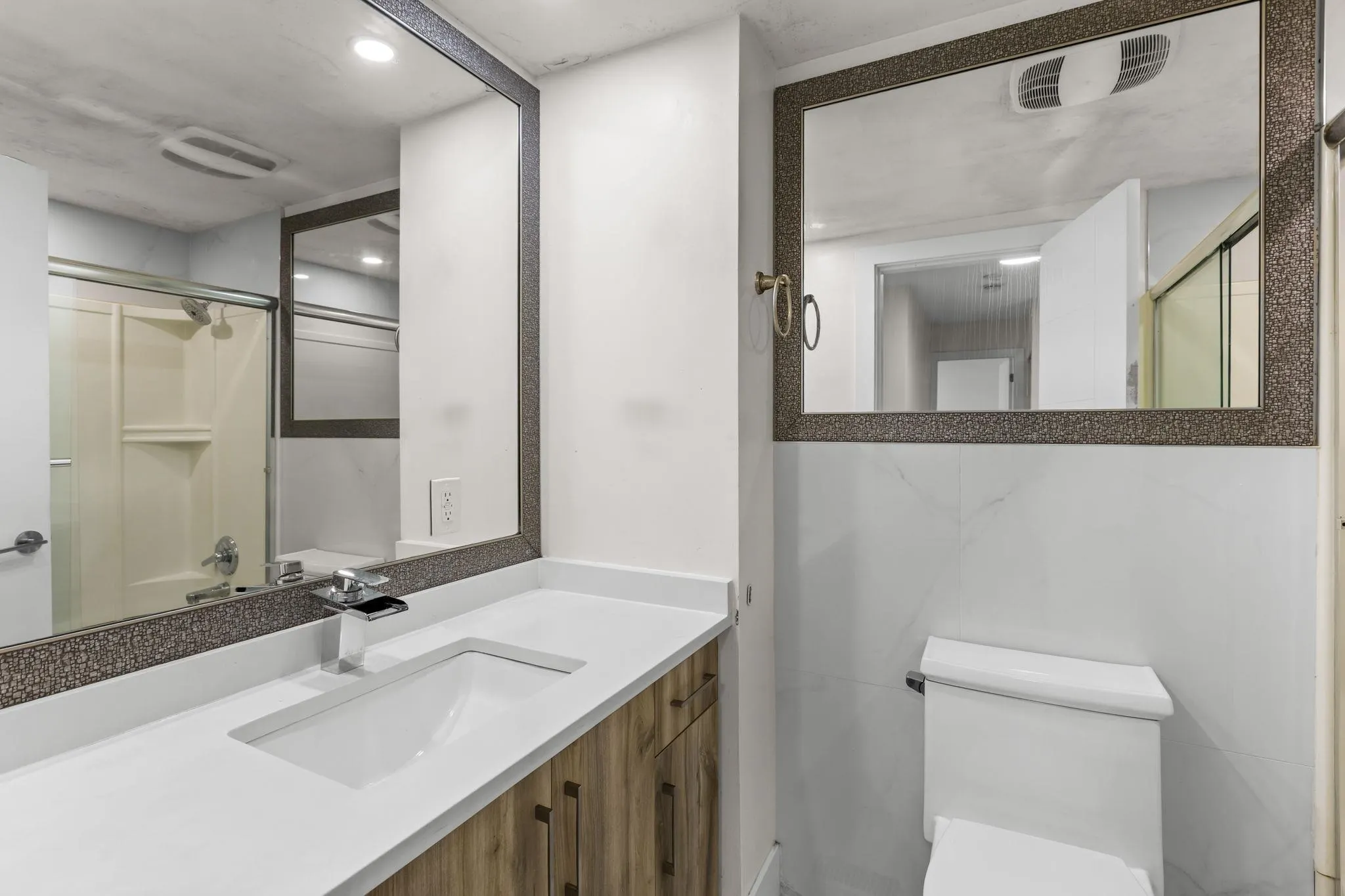15215 105 Avenue #139