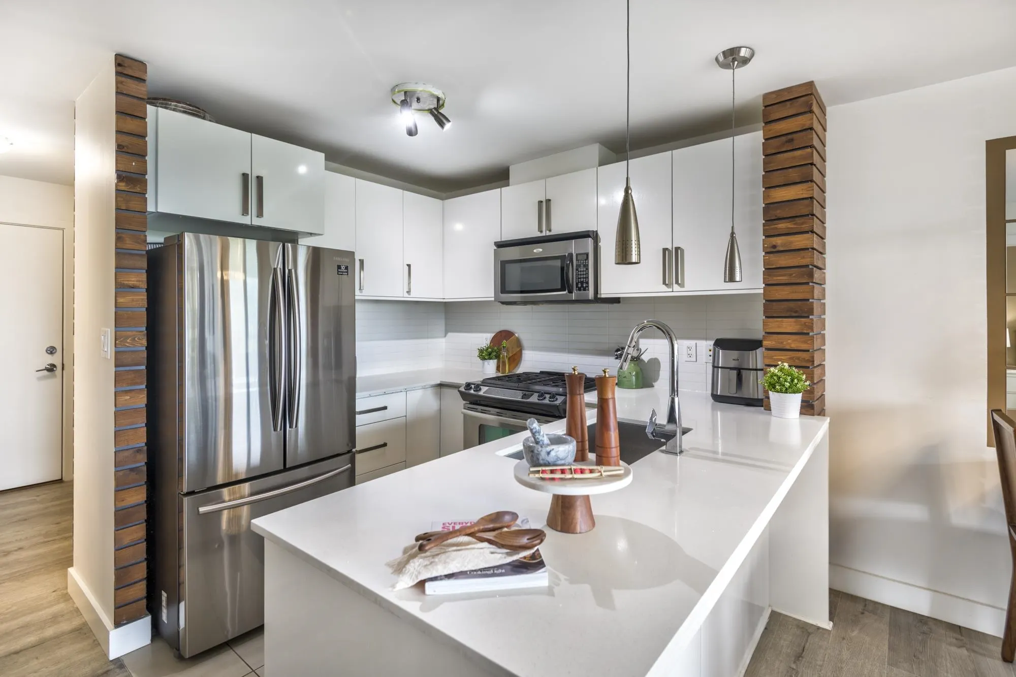 9868 Cameron Street #1606