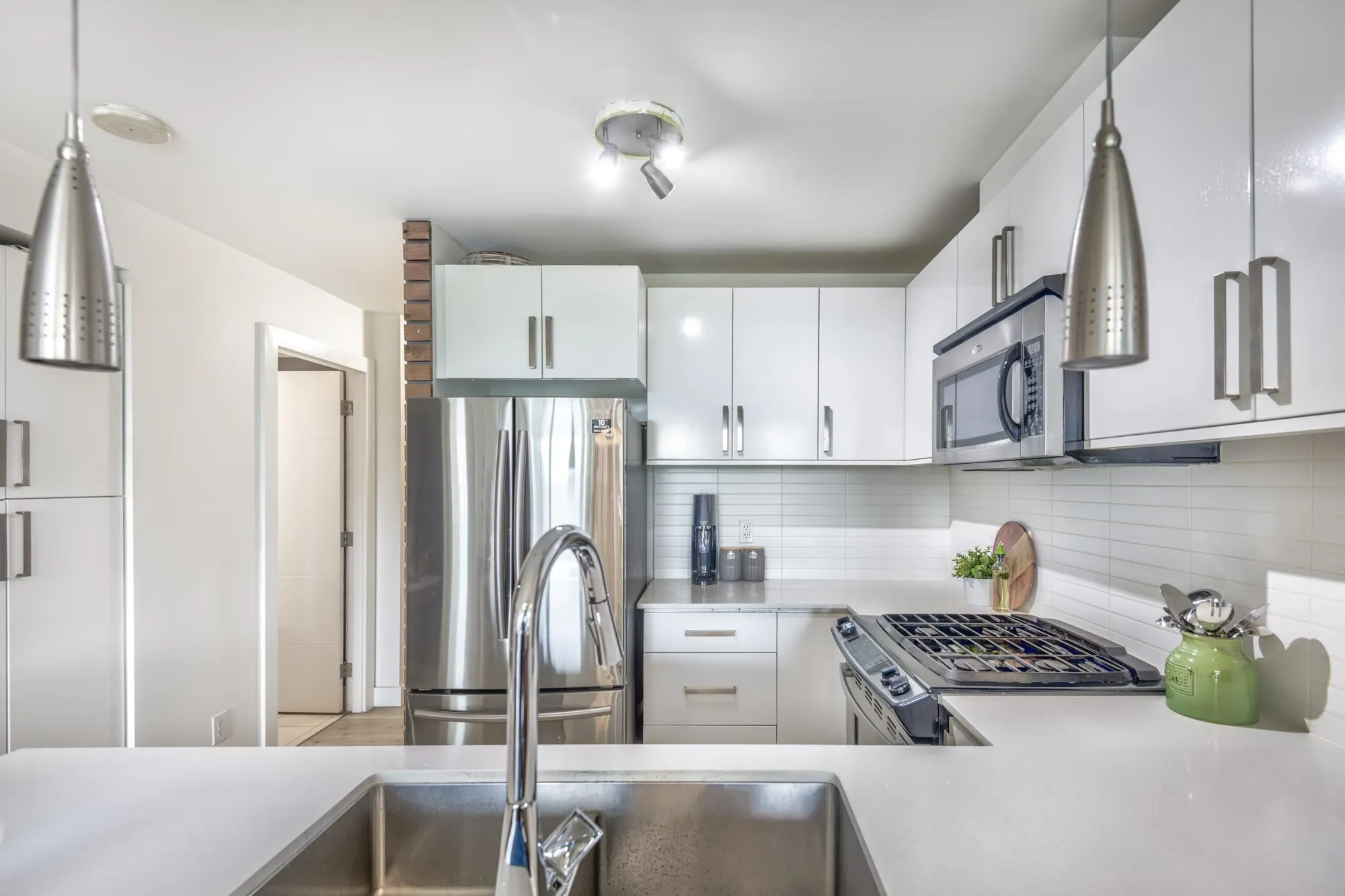 9868 Cameron Street #1606