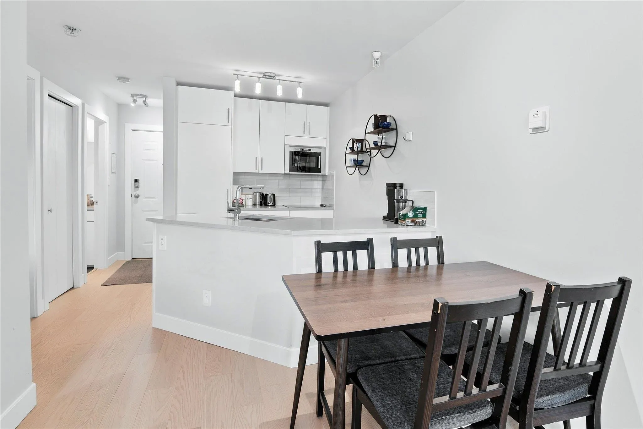 4340 Lorimer Road #252